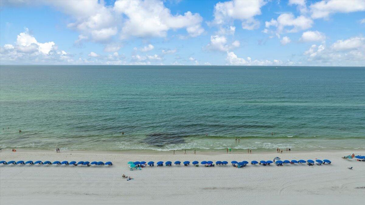 SURF DWELLER CONDO - Residential