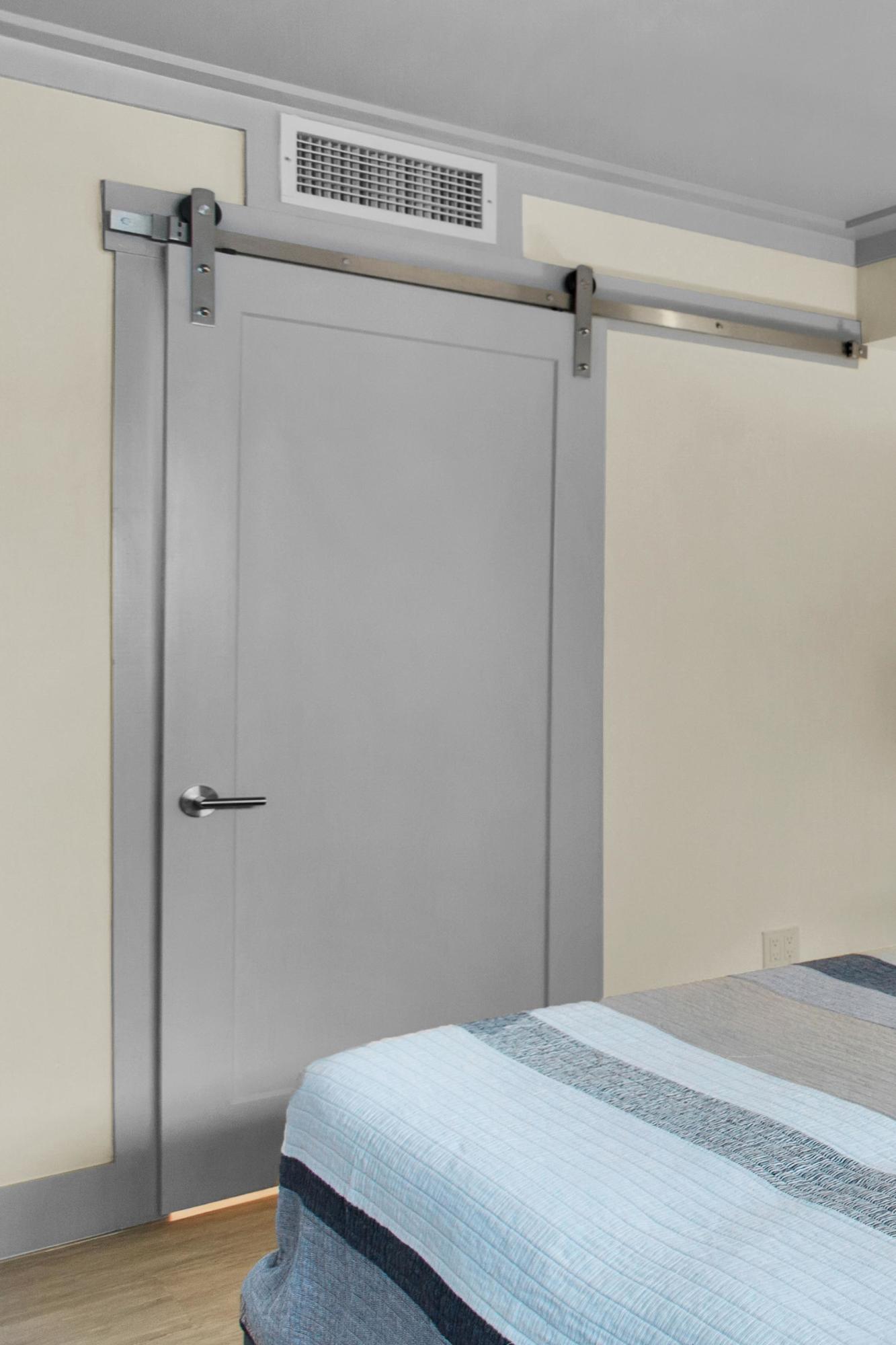 HOLIDAY SURF & RACQUET CLUB - Residential