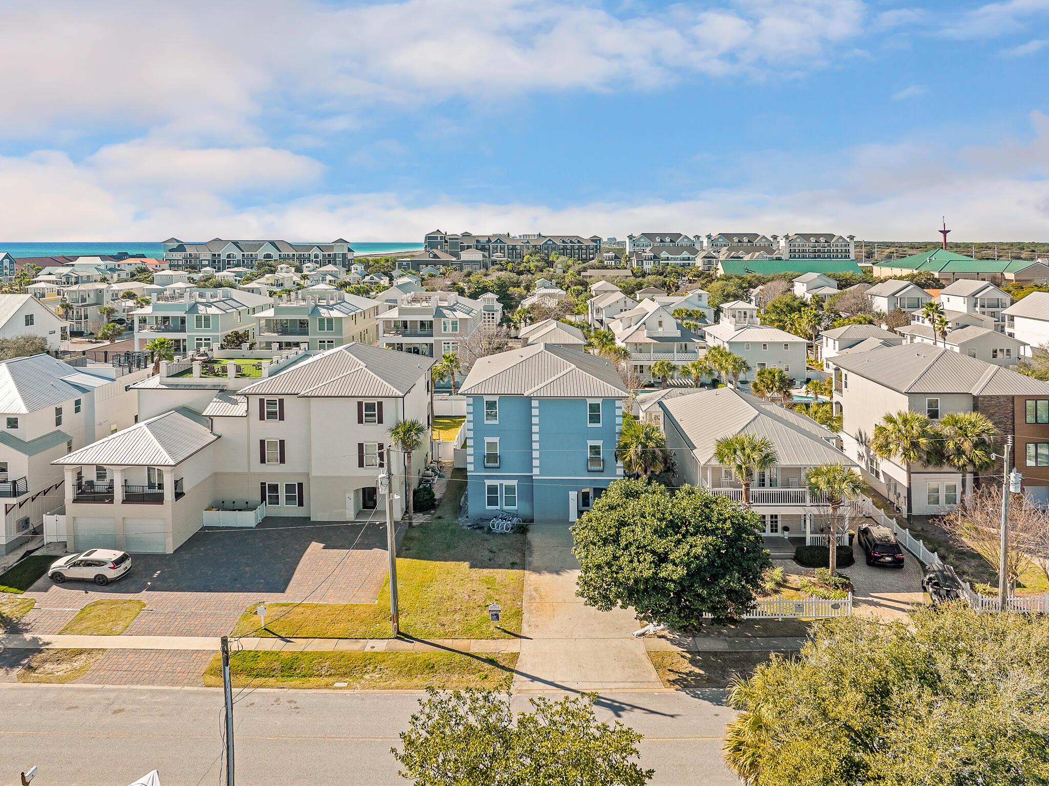 CRYSTAL BEACH - Residential