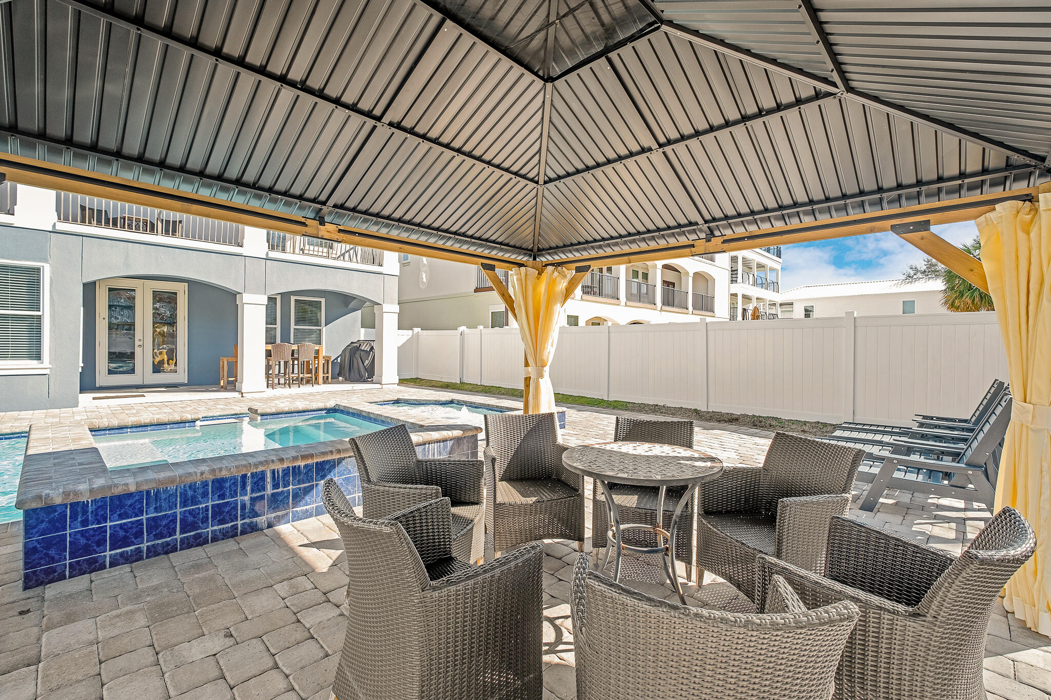 CRYSTAL BEACH - Residential