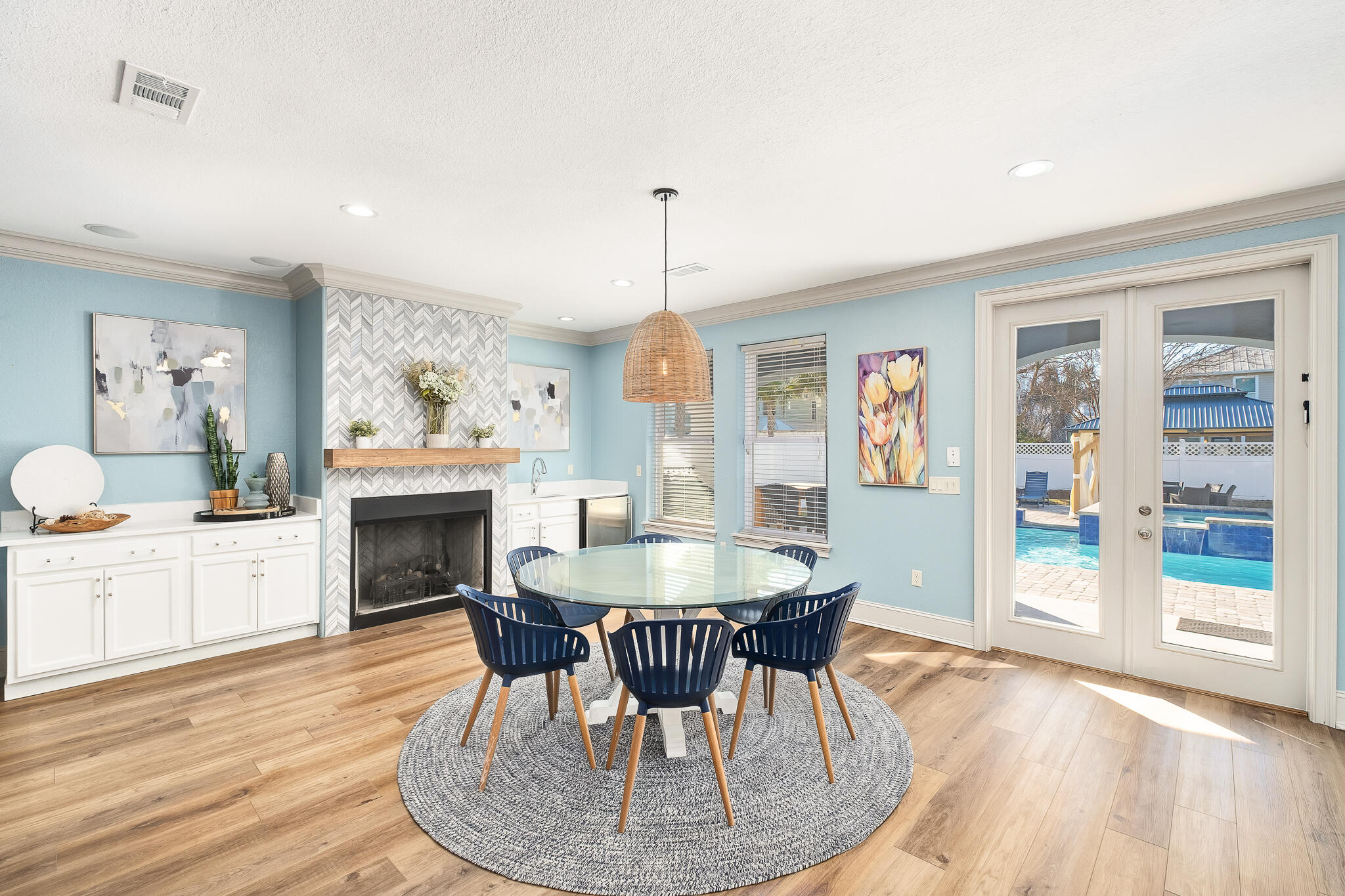 CRYSTAL BEACH - Residential