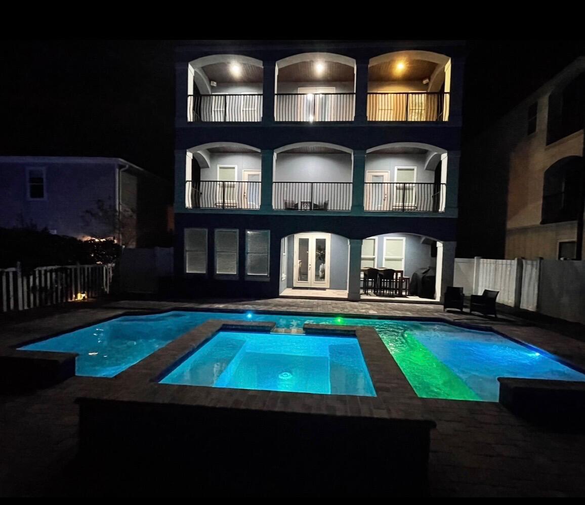 CRYSTAL BEACH - Residential