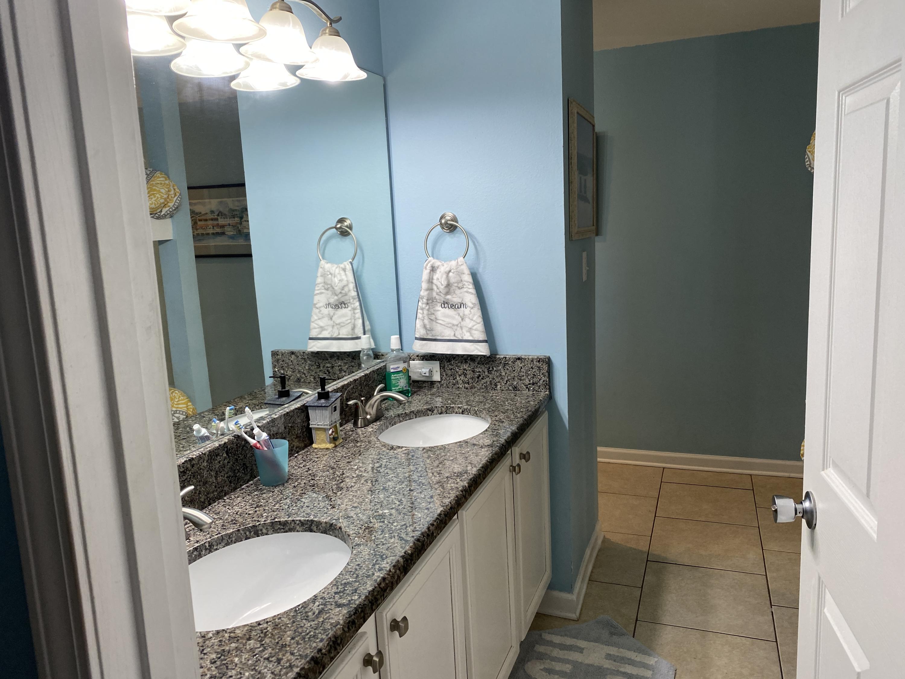 SANDPIPER COVE PH 25 - Residential