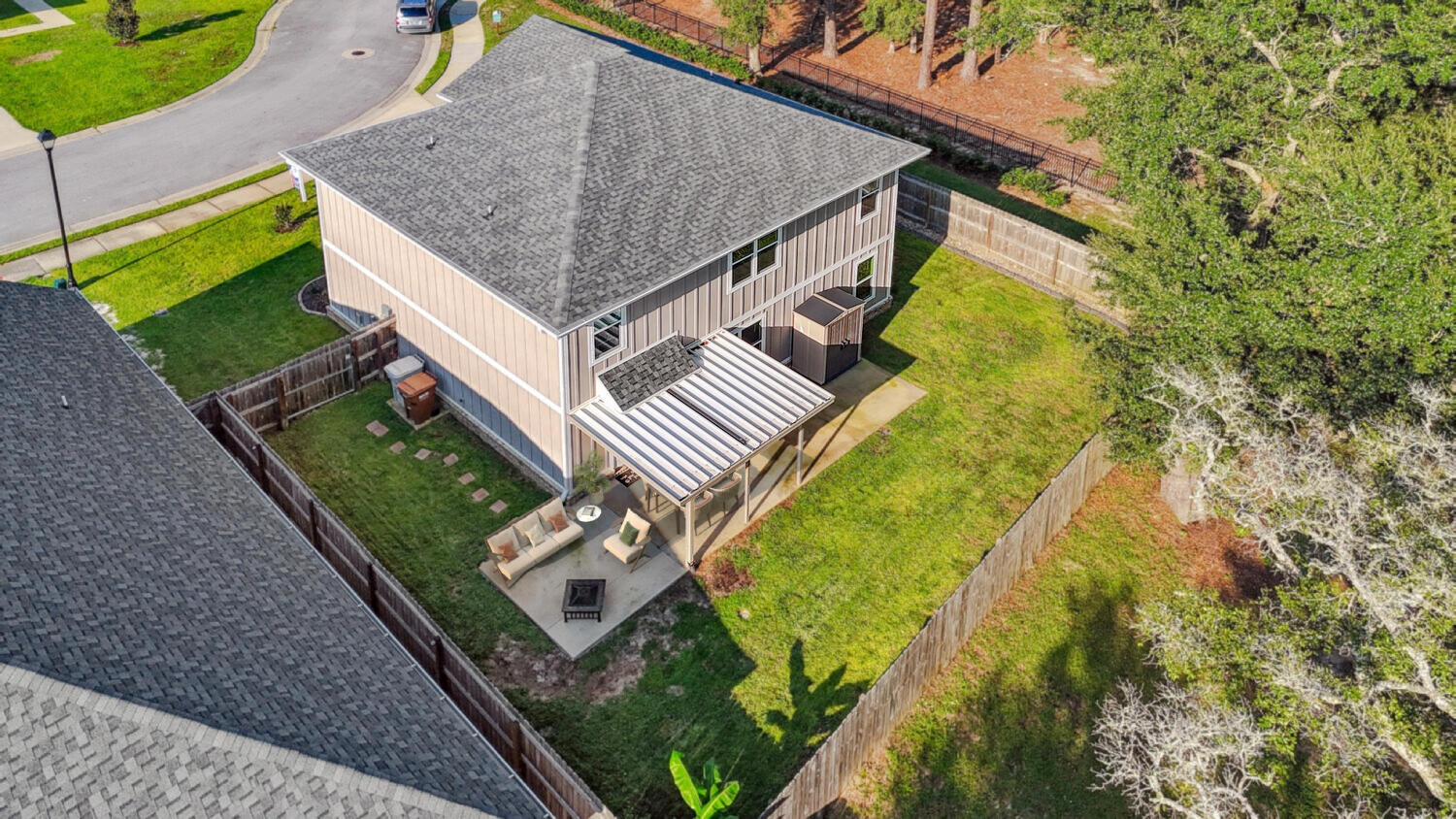 HERITAGE OAKS - Residential