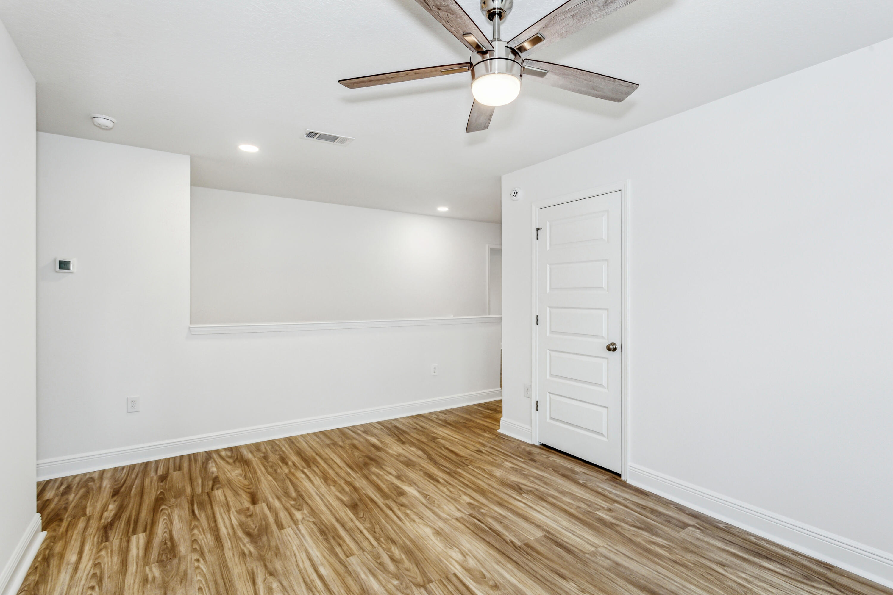 HERITAGE OAKS - Residential