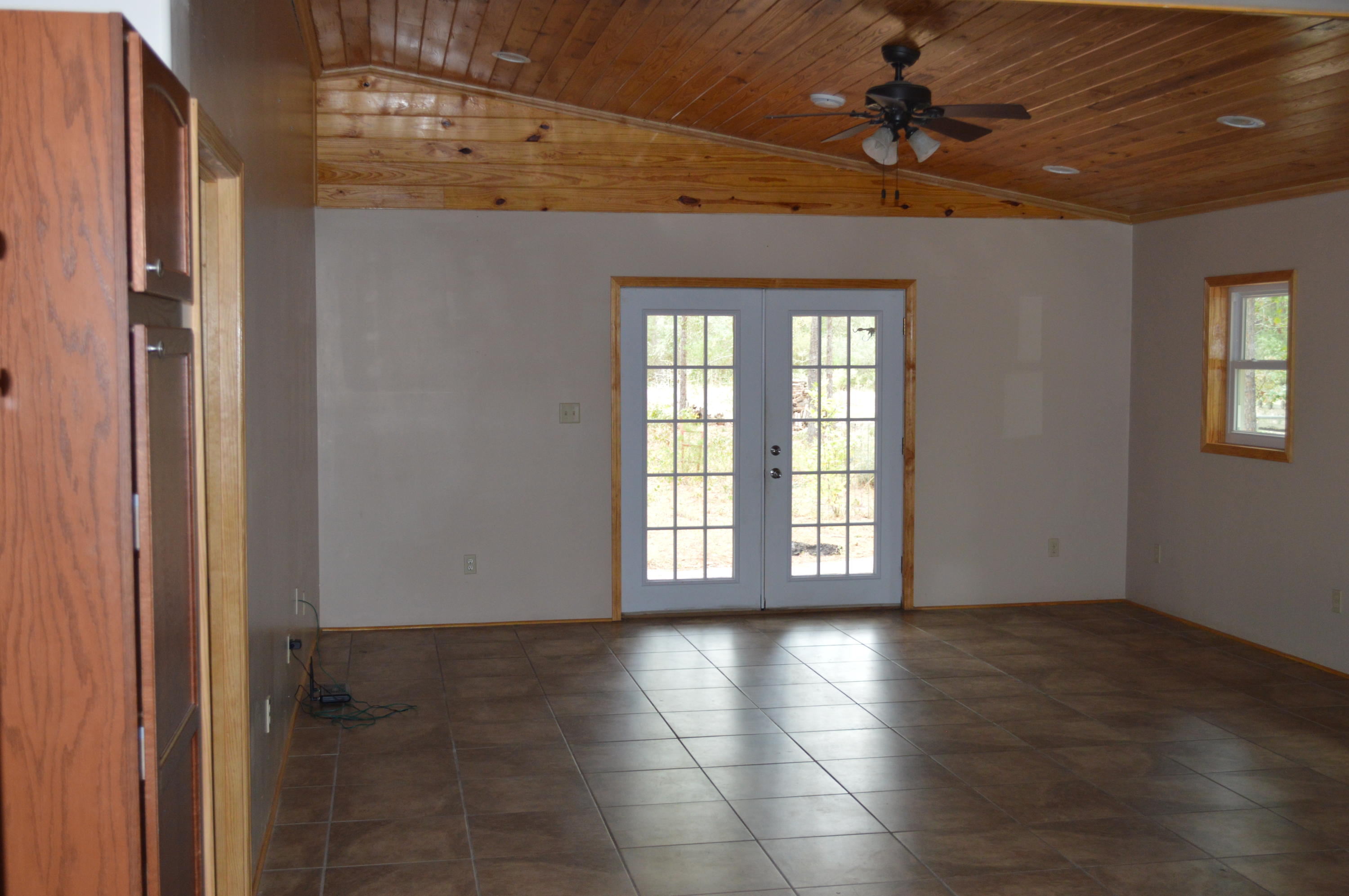 BELLE HIGHLAND ESTATES 1ST ADDN - Residential