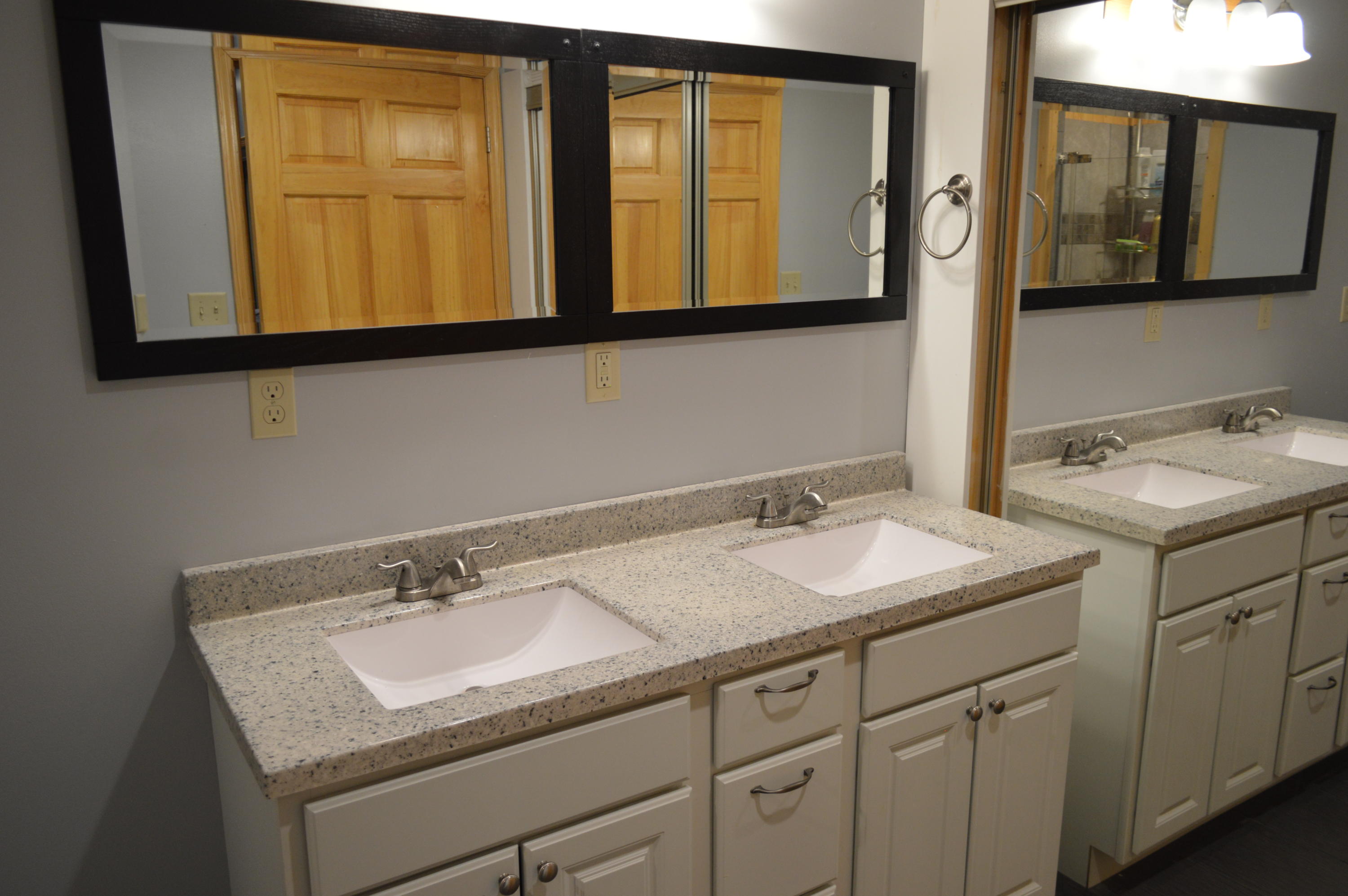 BELLE HIGHLAND ESTATES 1ST ADDN - Residential