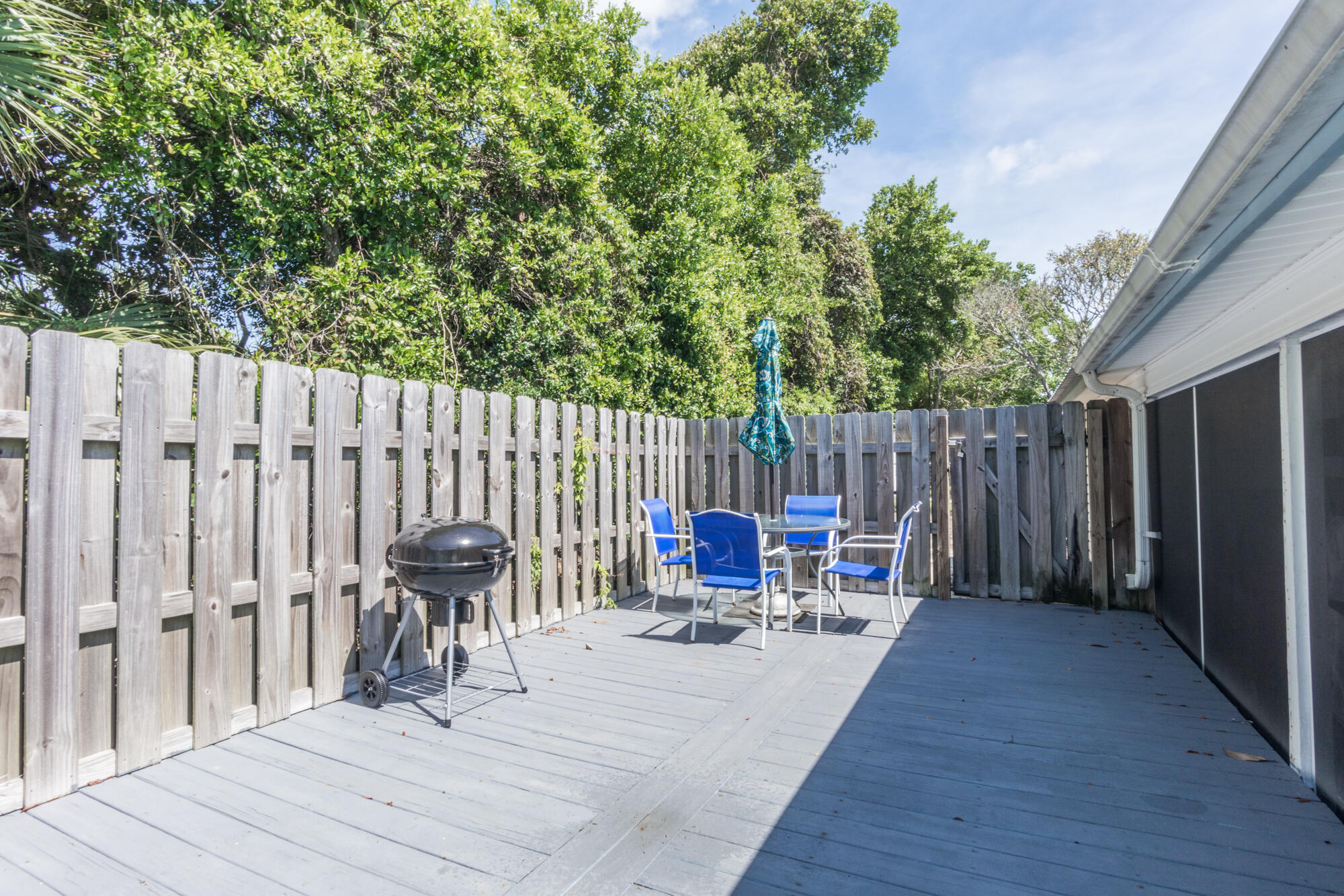 KISKA BEACH 1ST ADDN - Residential