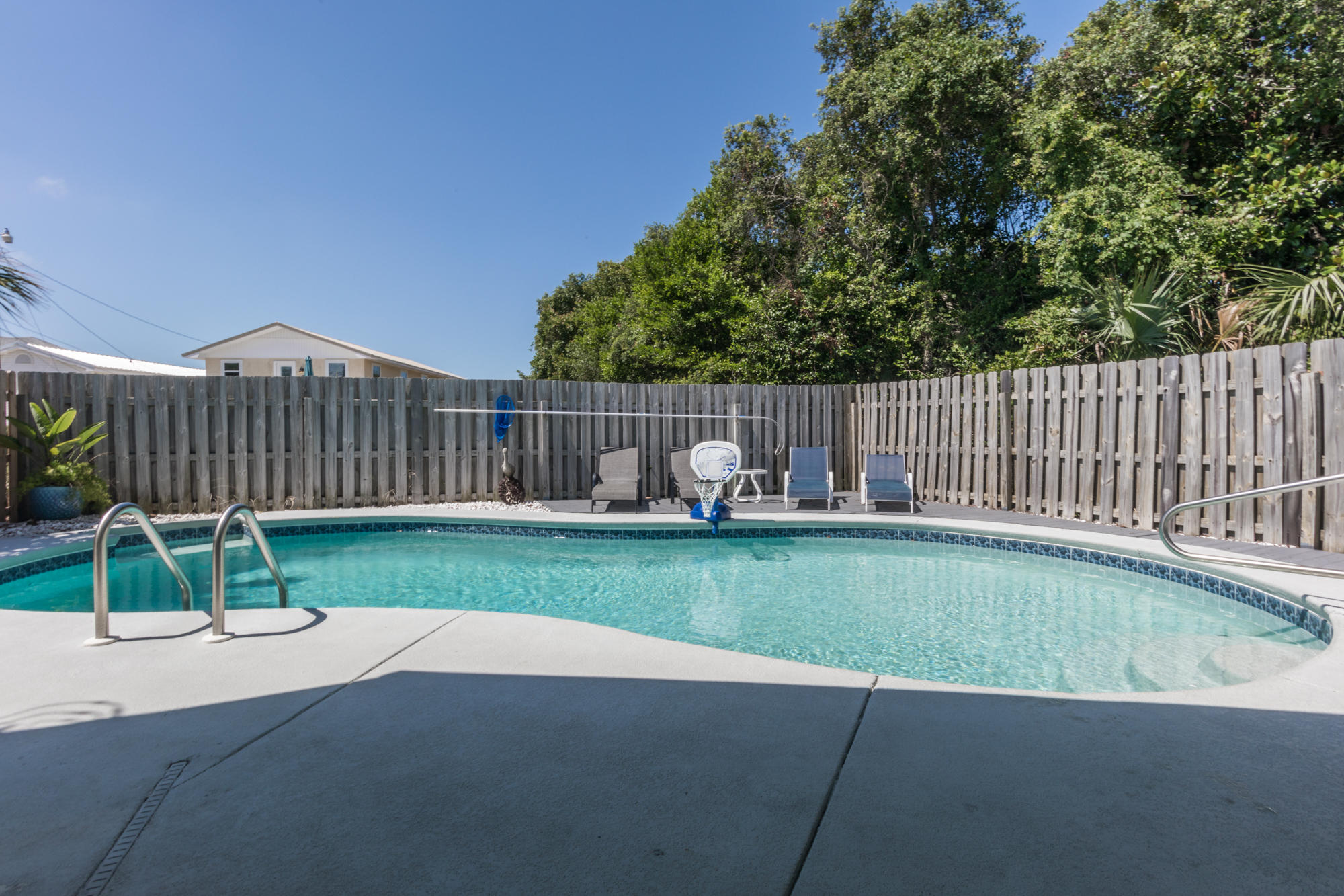 KISKA BEACH 1ST ADDN - Residential