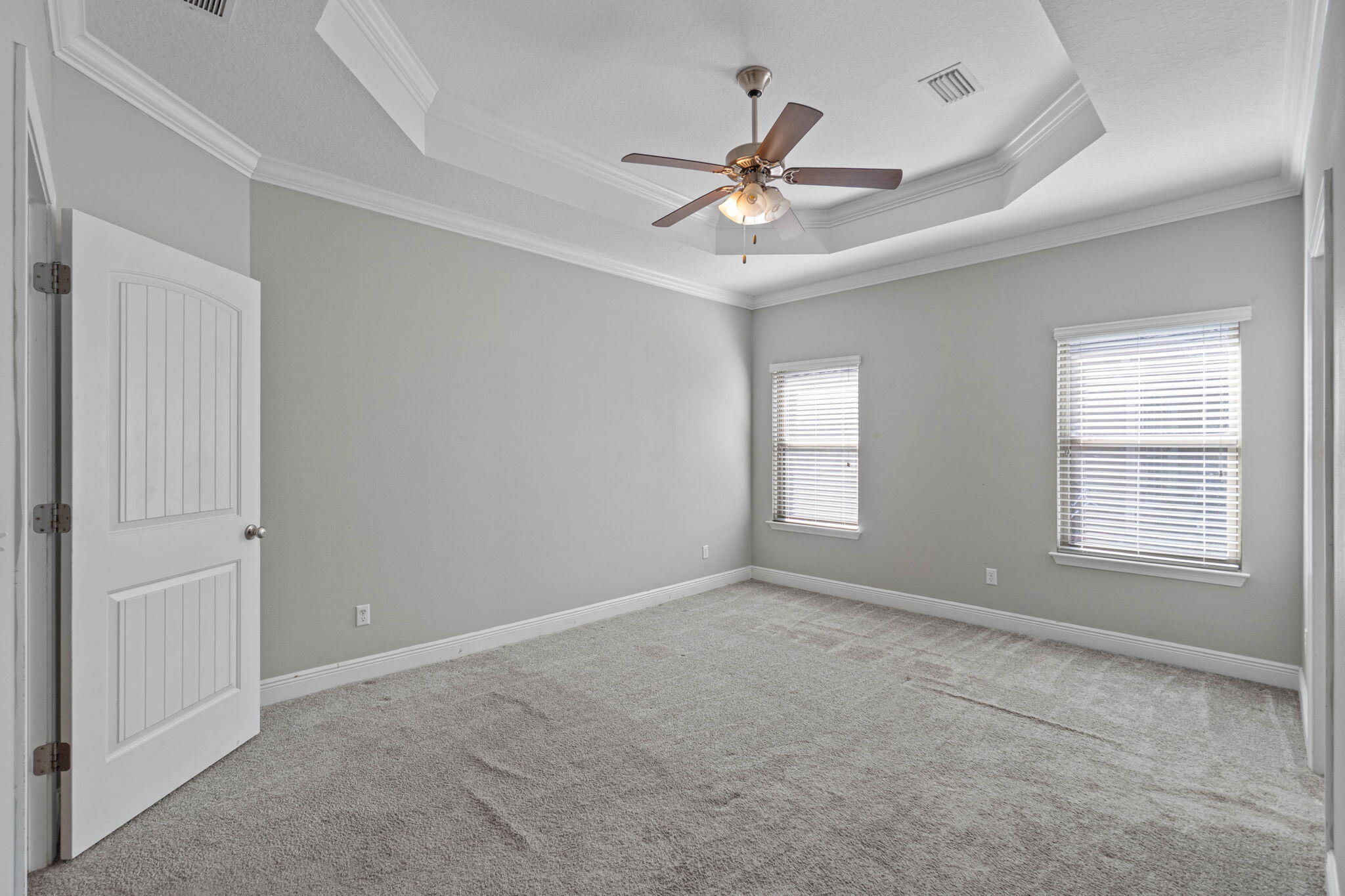 LAGRANGE LANDING - Residential