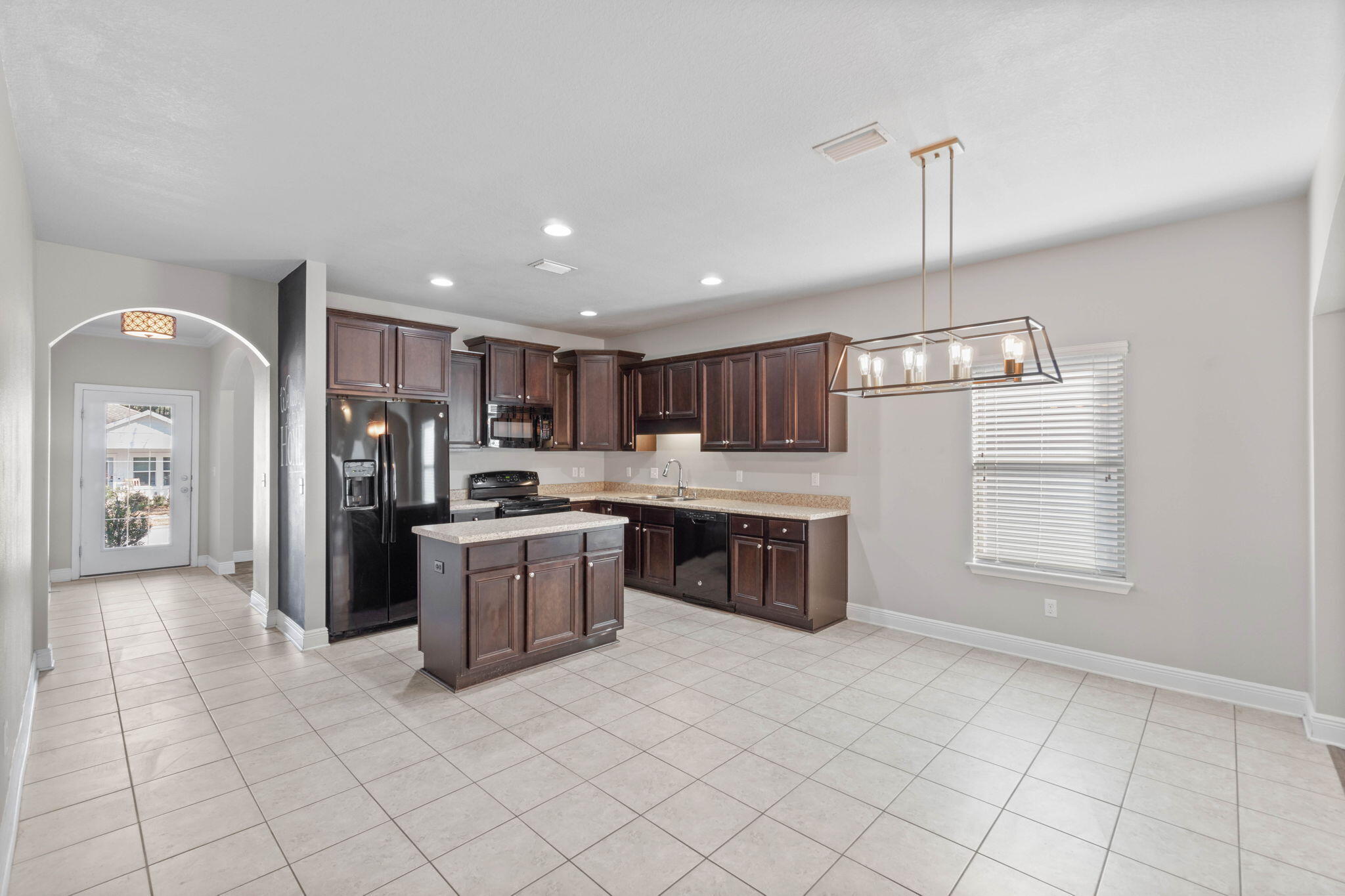 LAGRANGE LANDING - Residential