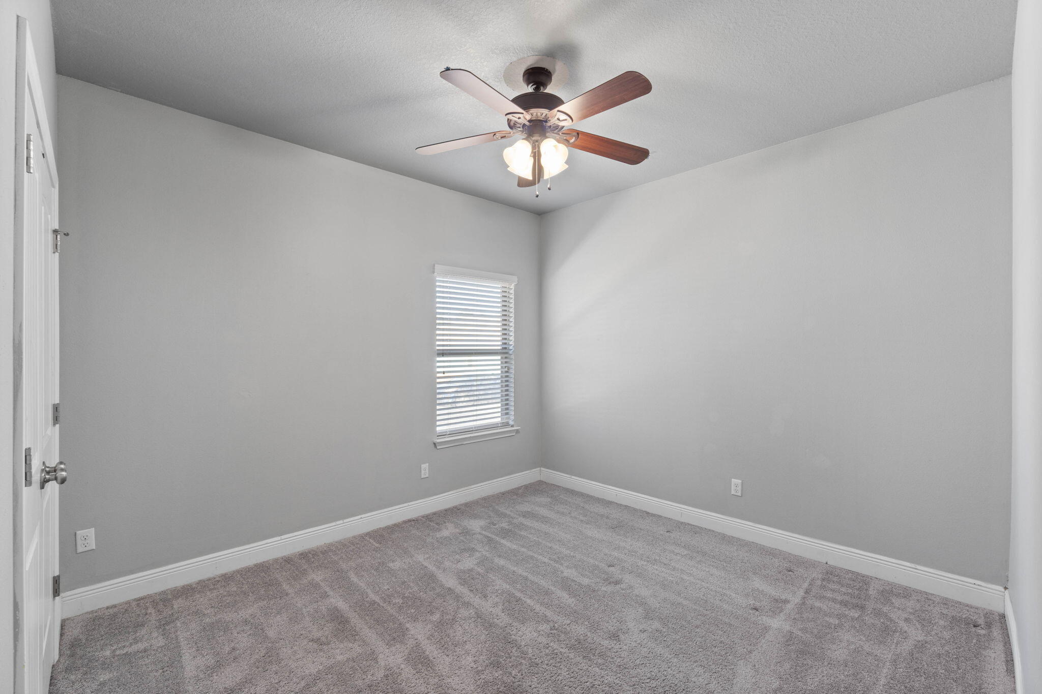 LAGRANGE LANDING - Residential