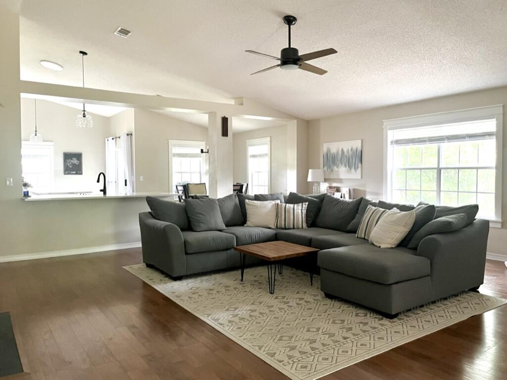 PLANTATION AT BLUEWATER BAY - Residential Lease