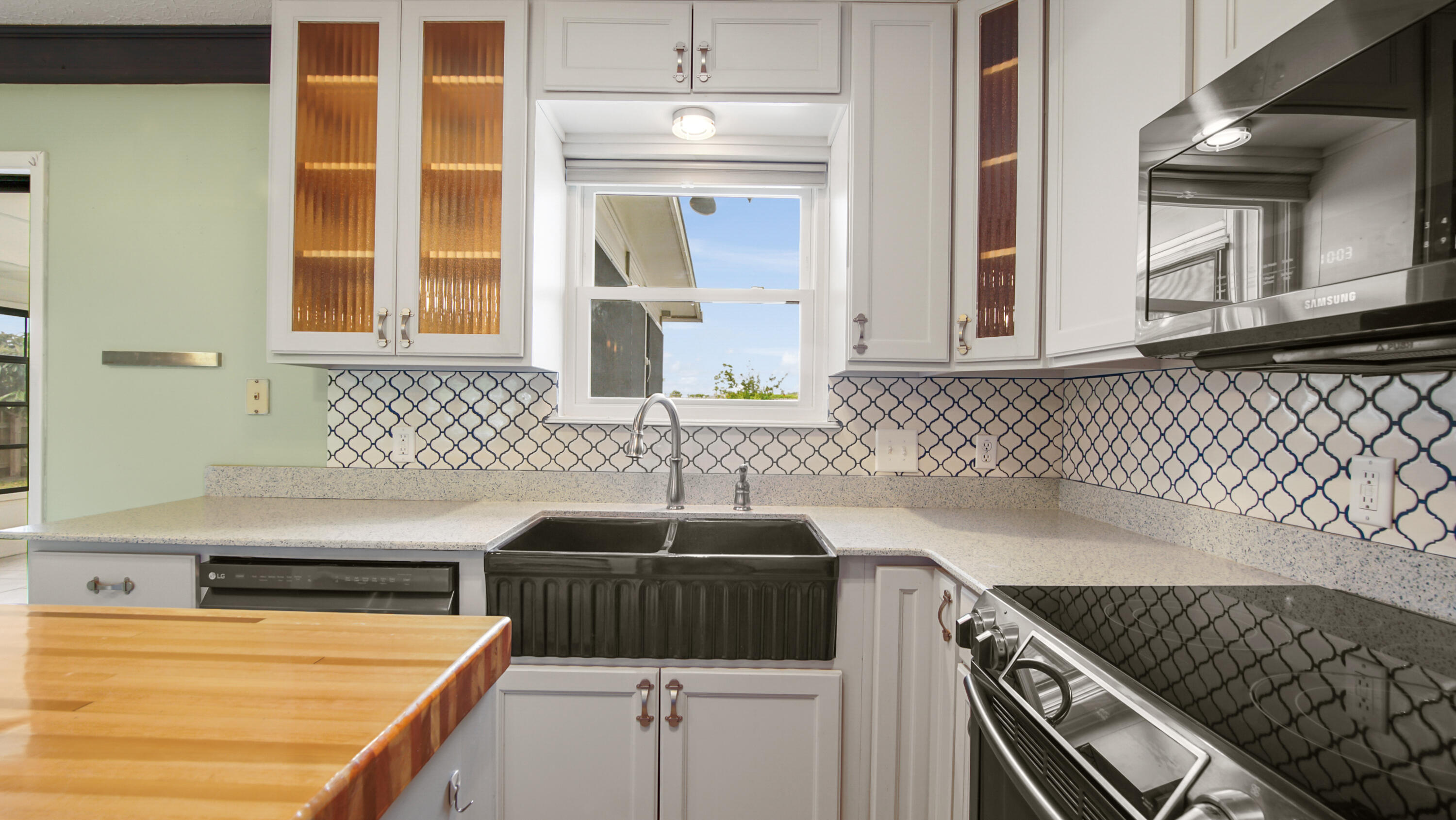 GULF COAST VILLAGE UNIT 2 - Residential