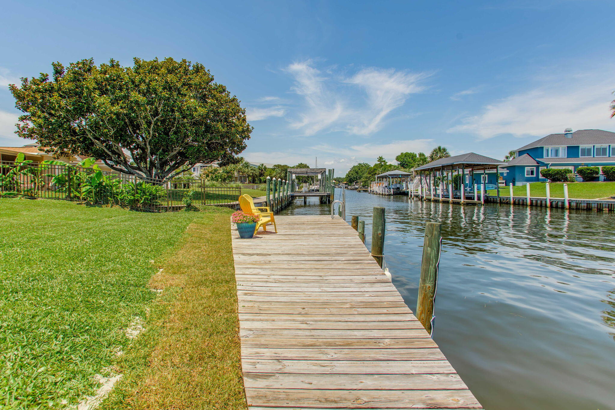 SANTA ROSA SHORES - Residential