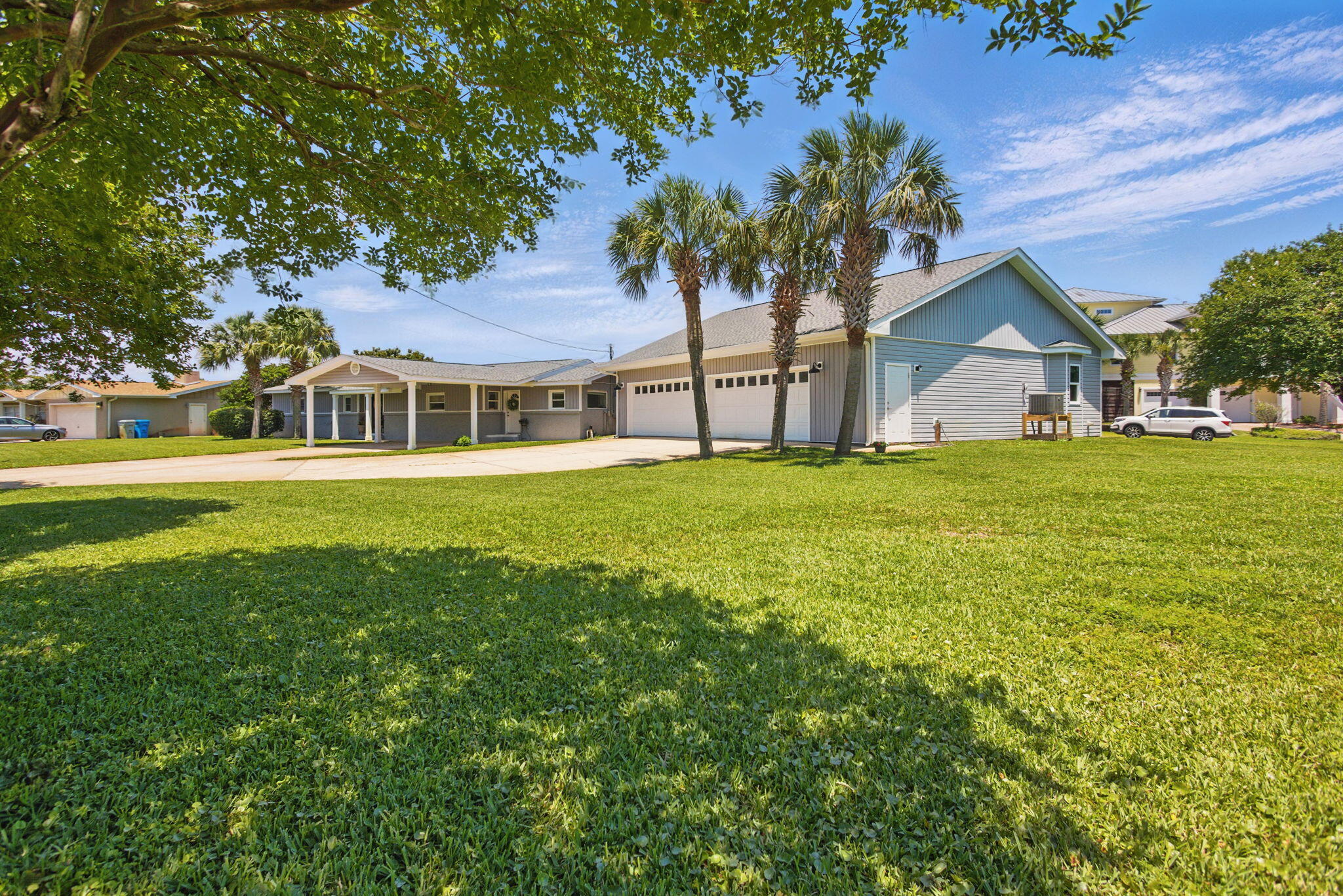 SANTA ROSA SHORES - Residential