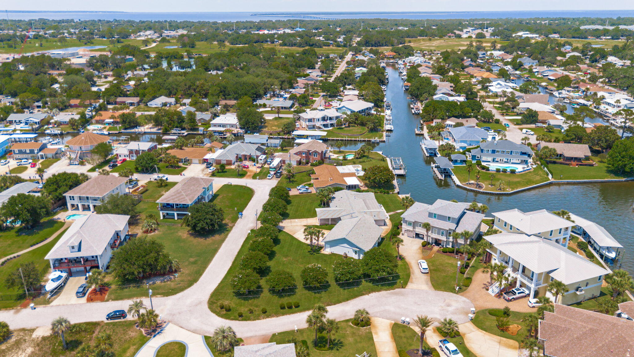 SANTA ROSA SHORES - Residential