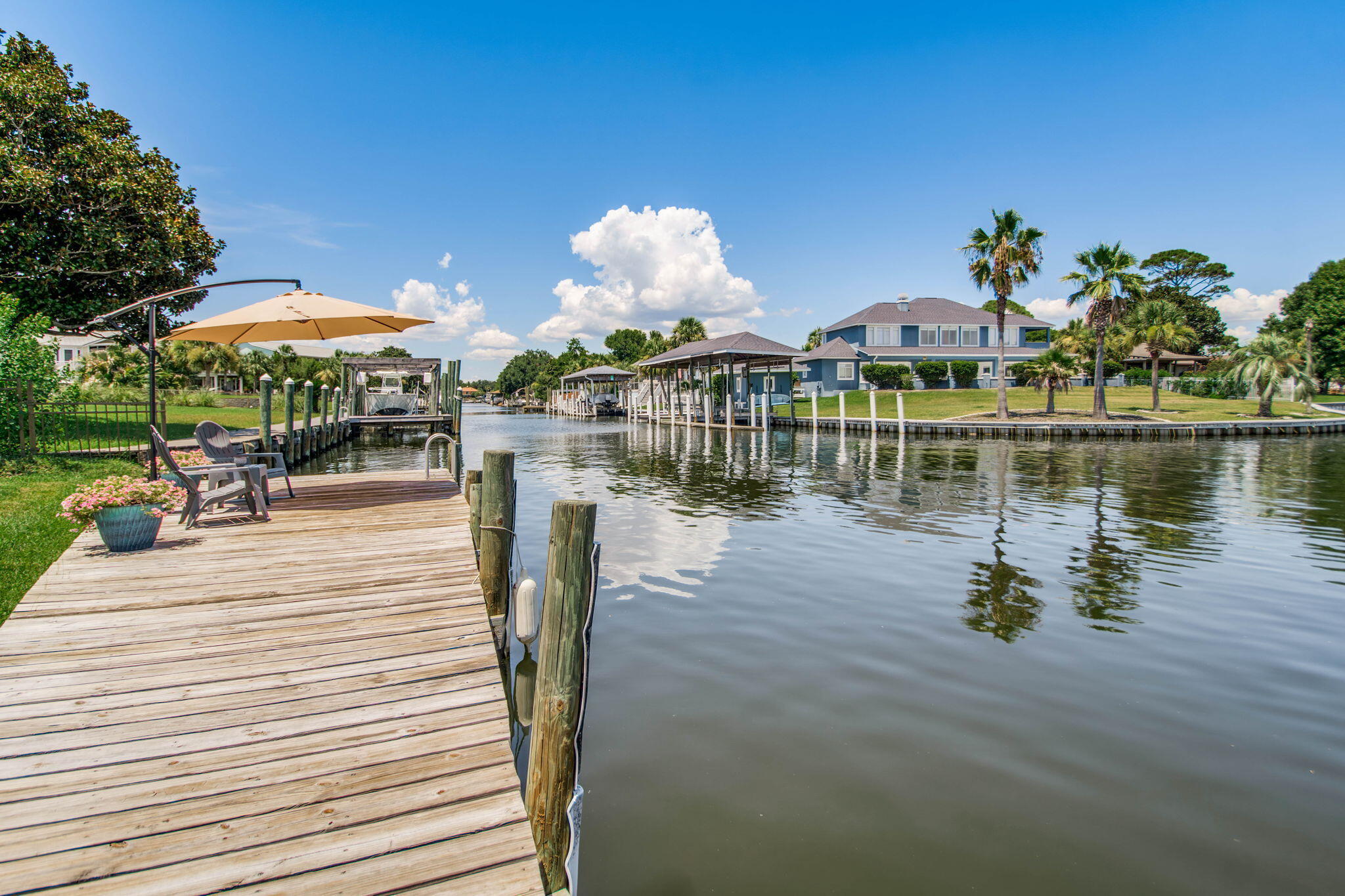 SANTA ROSA SHORES - Residential
