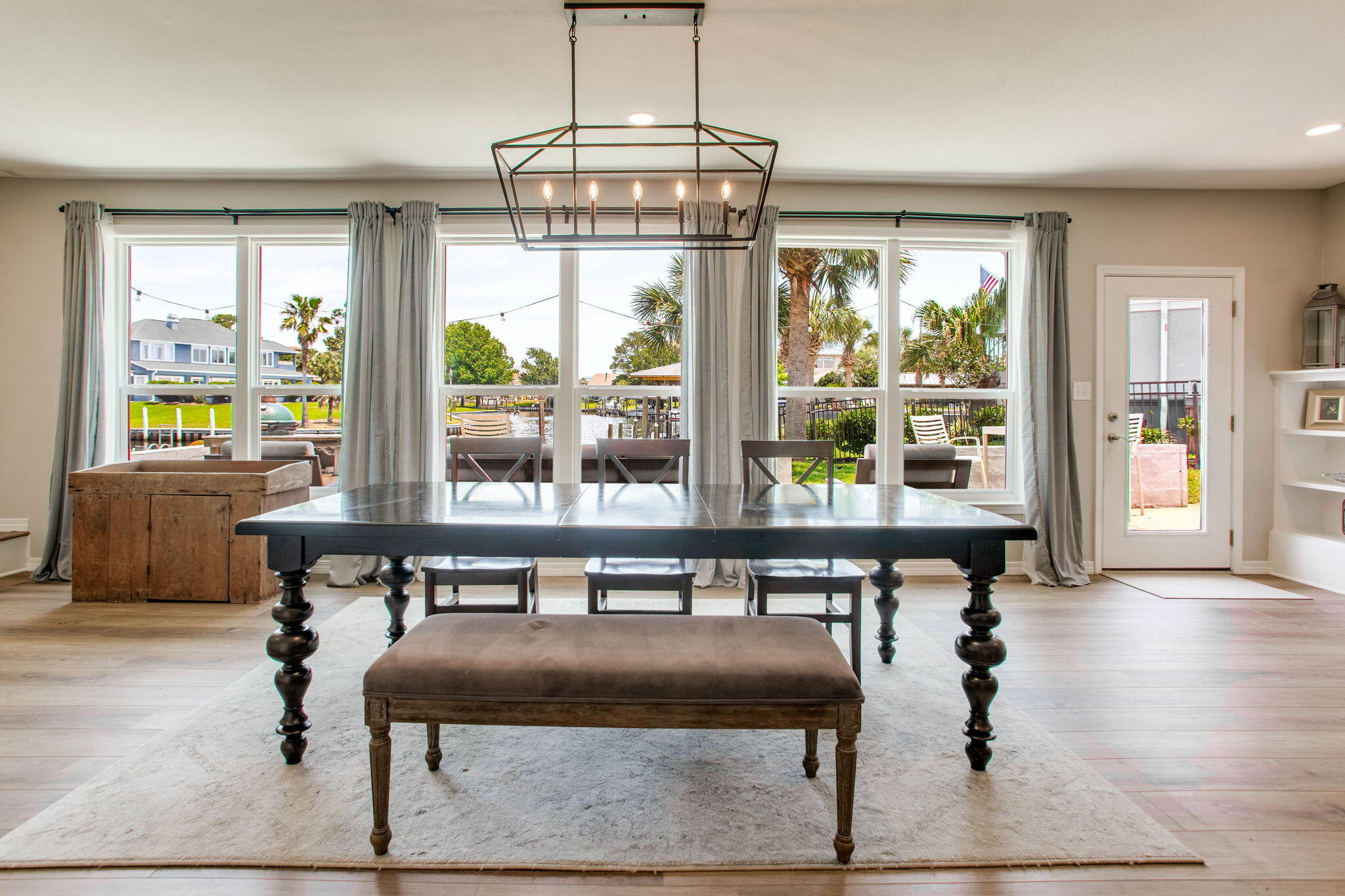 SANTA ROSA SHORES - Residential