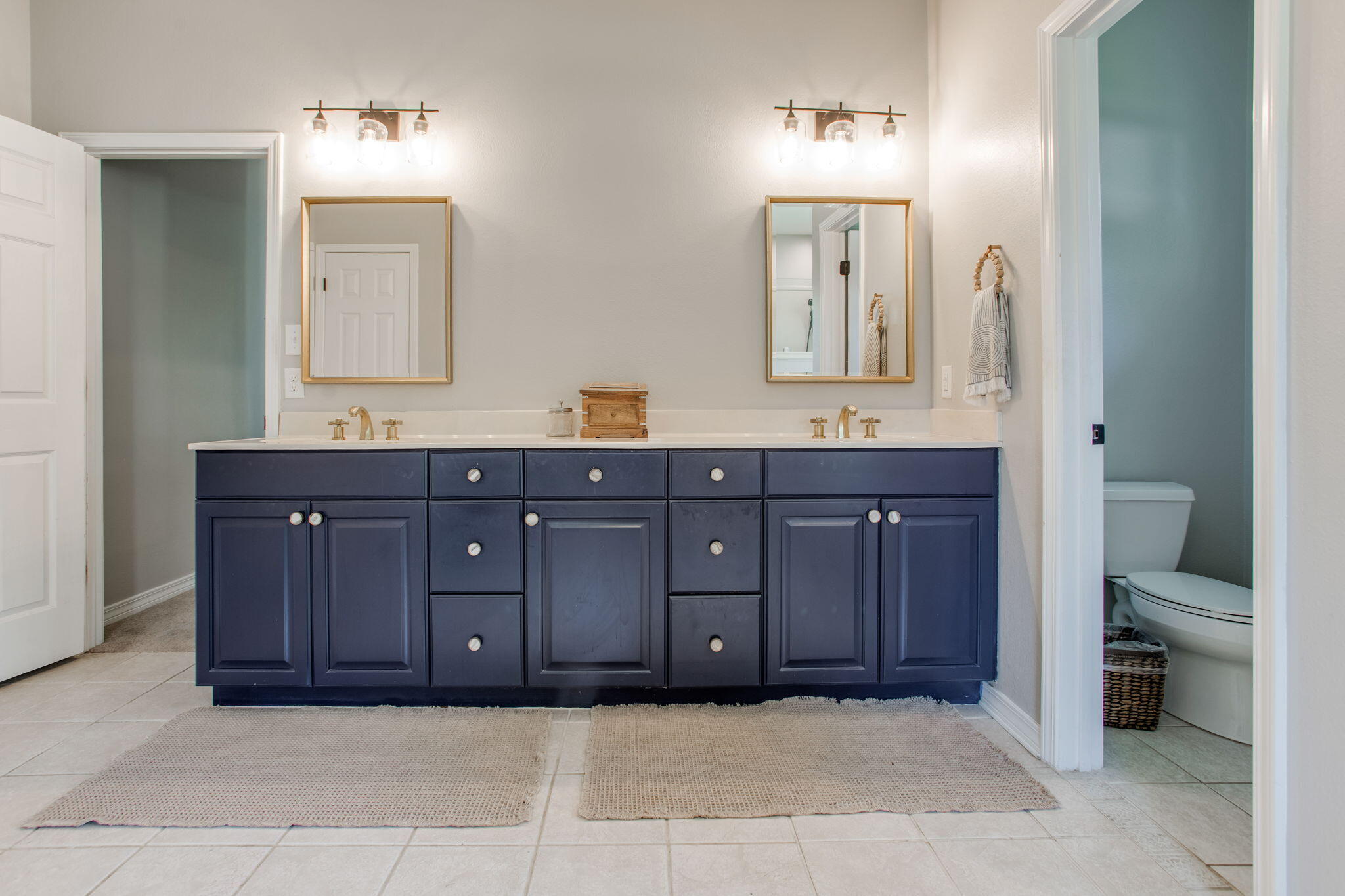 SANTA ROSA SHORES - Residential