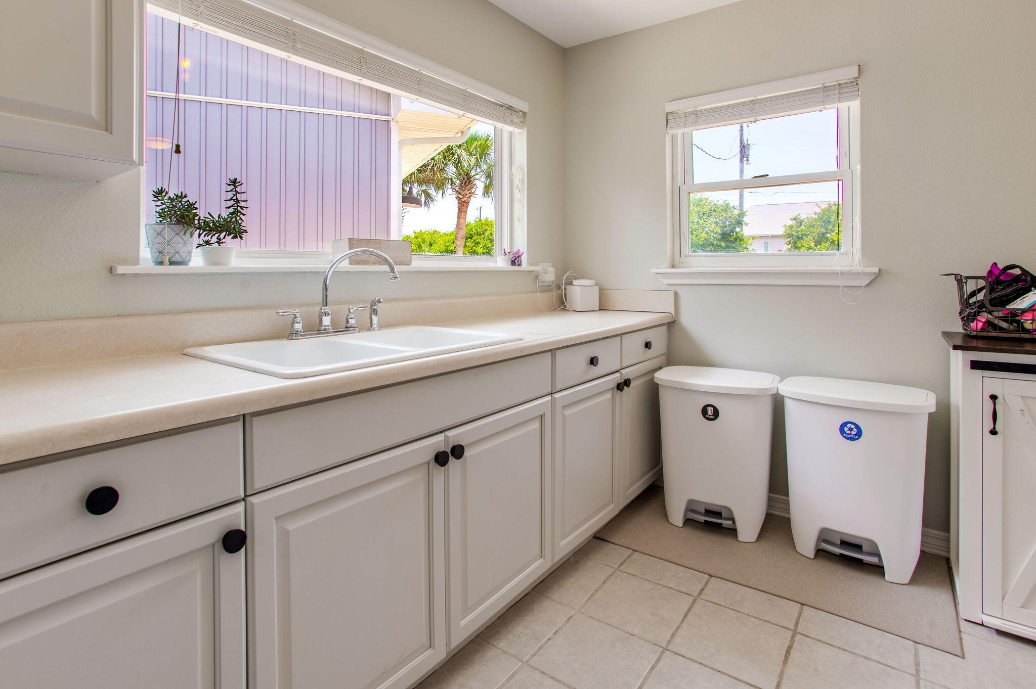SANTA ROSA SHORES - Residential