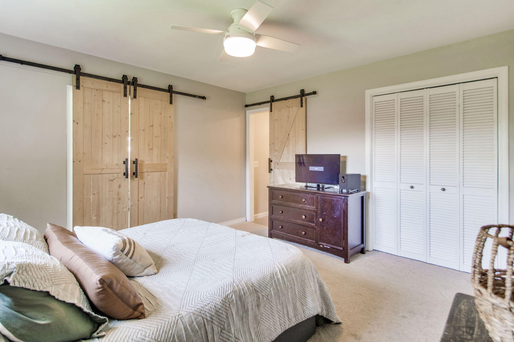 SANTA ROSA SHORES - Residential