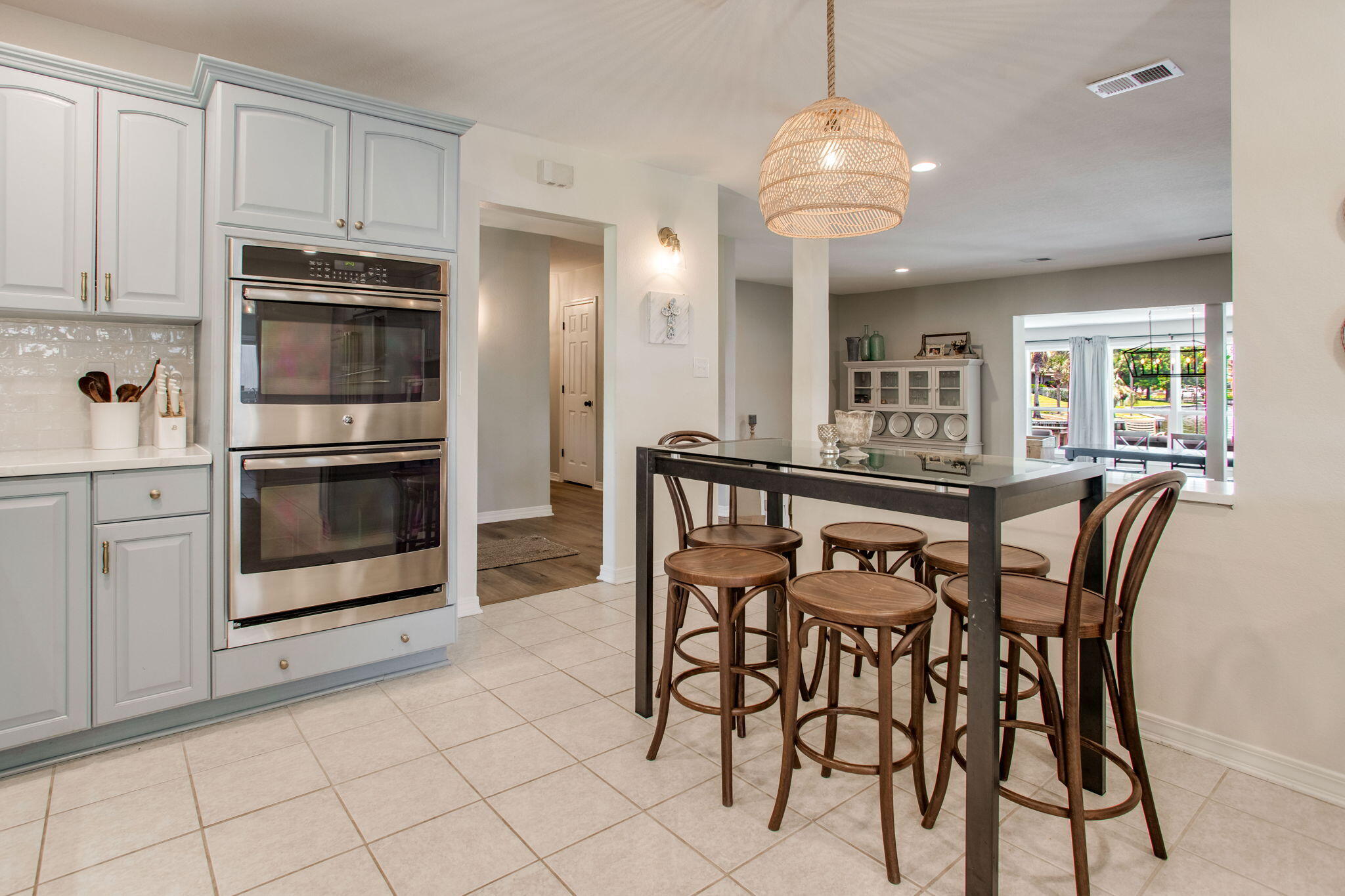 SANTA ROSA SHORES - Residential