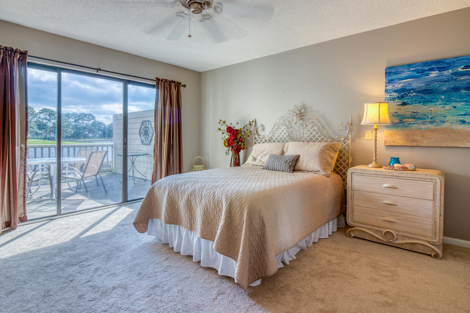 HARBOUR POINTE - Residential Lease