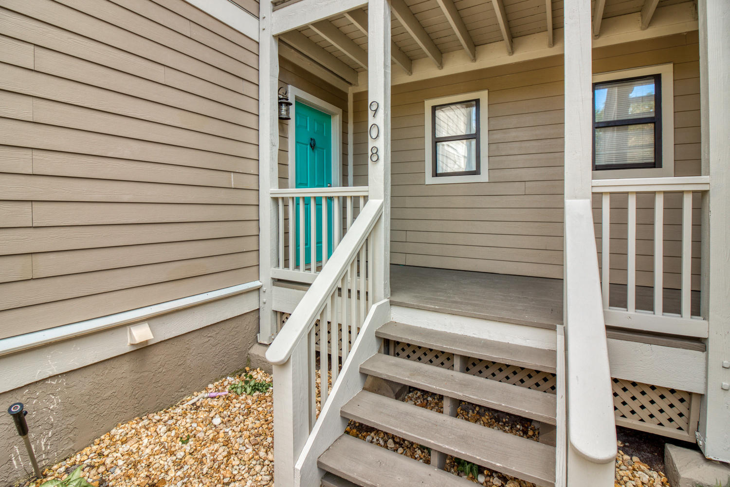 HARBOUR POINTE - Residential Lease