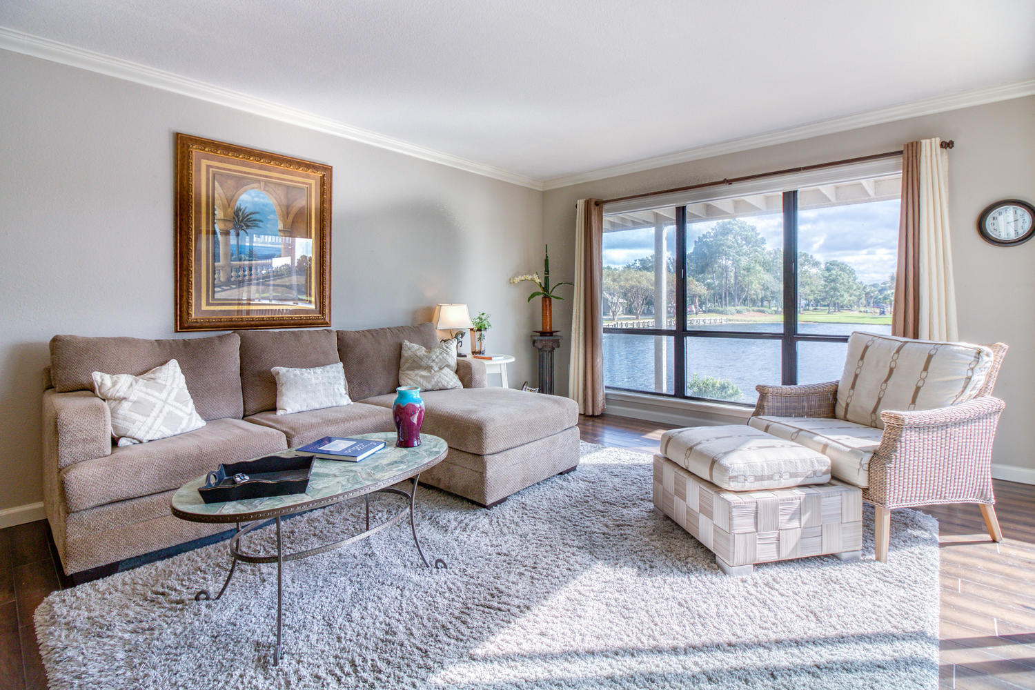 HARBOUR POINTE - Residential Lease