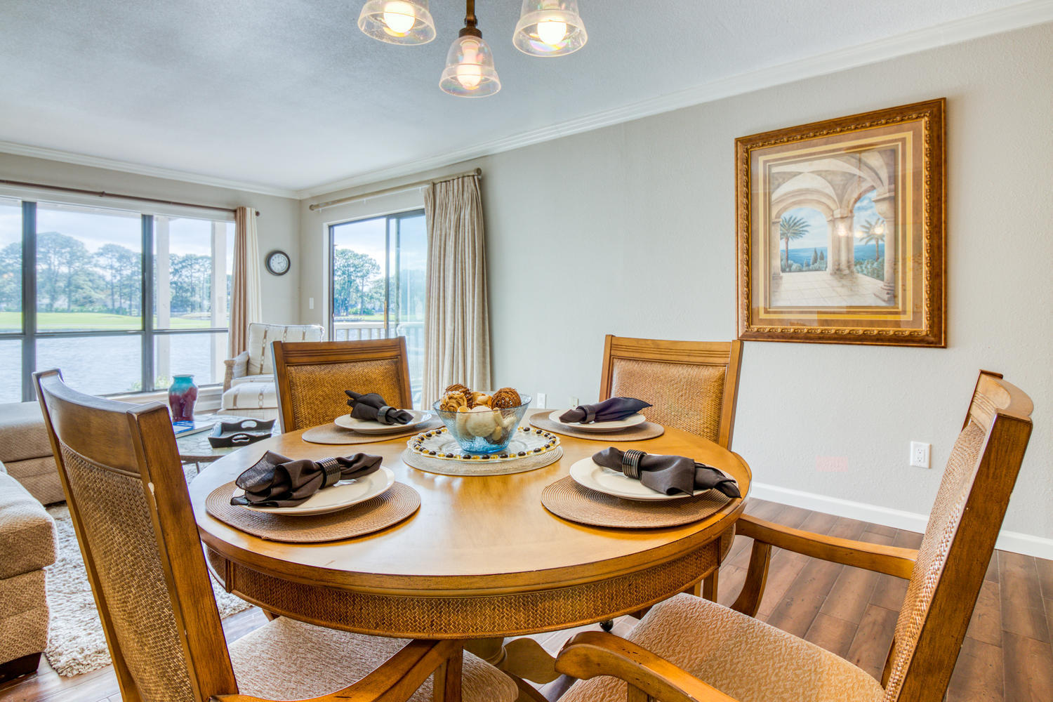 HARBOUR POINTE - Residential Lease