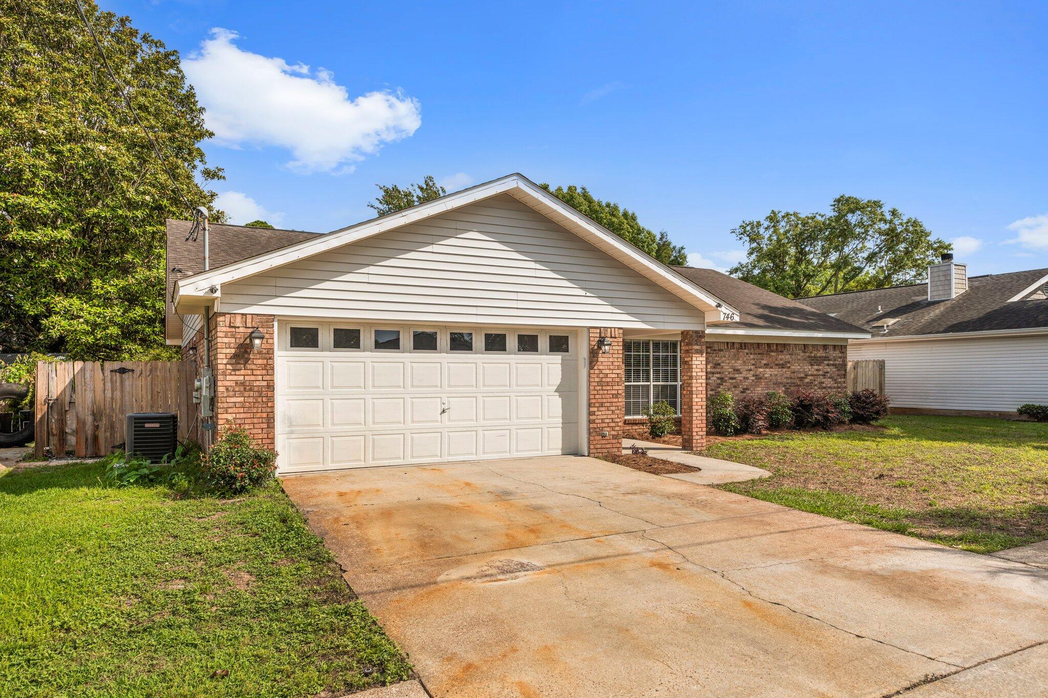 HERITAGE RUN S/D - Residential Lease