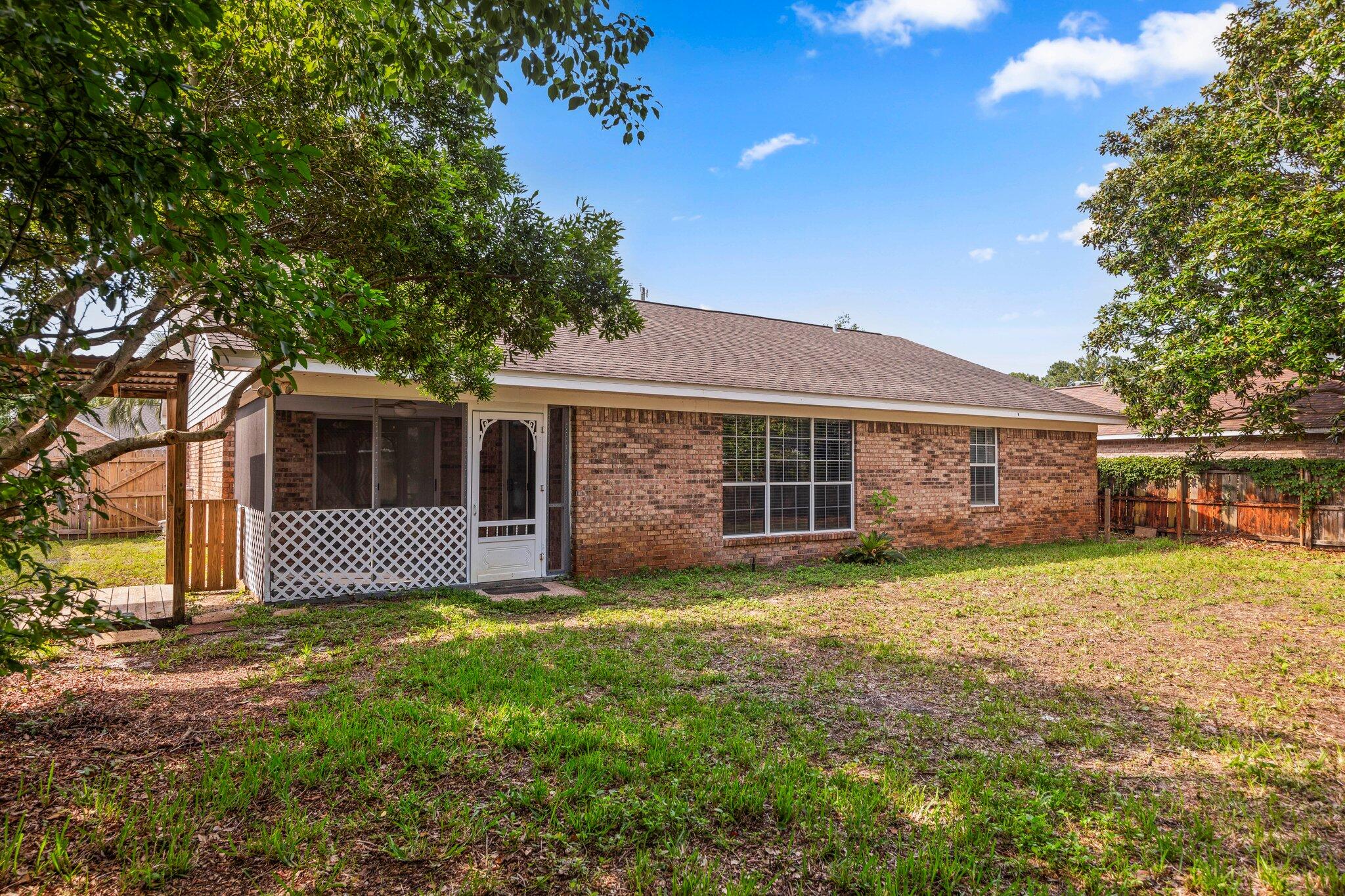 HERITAGE RUN S/D - Residential Lease