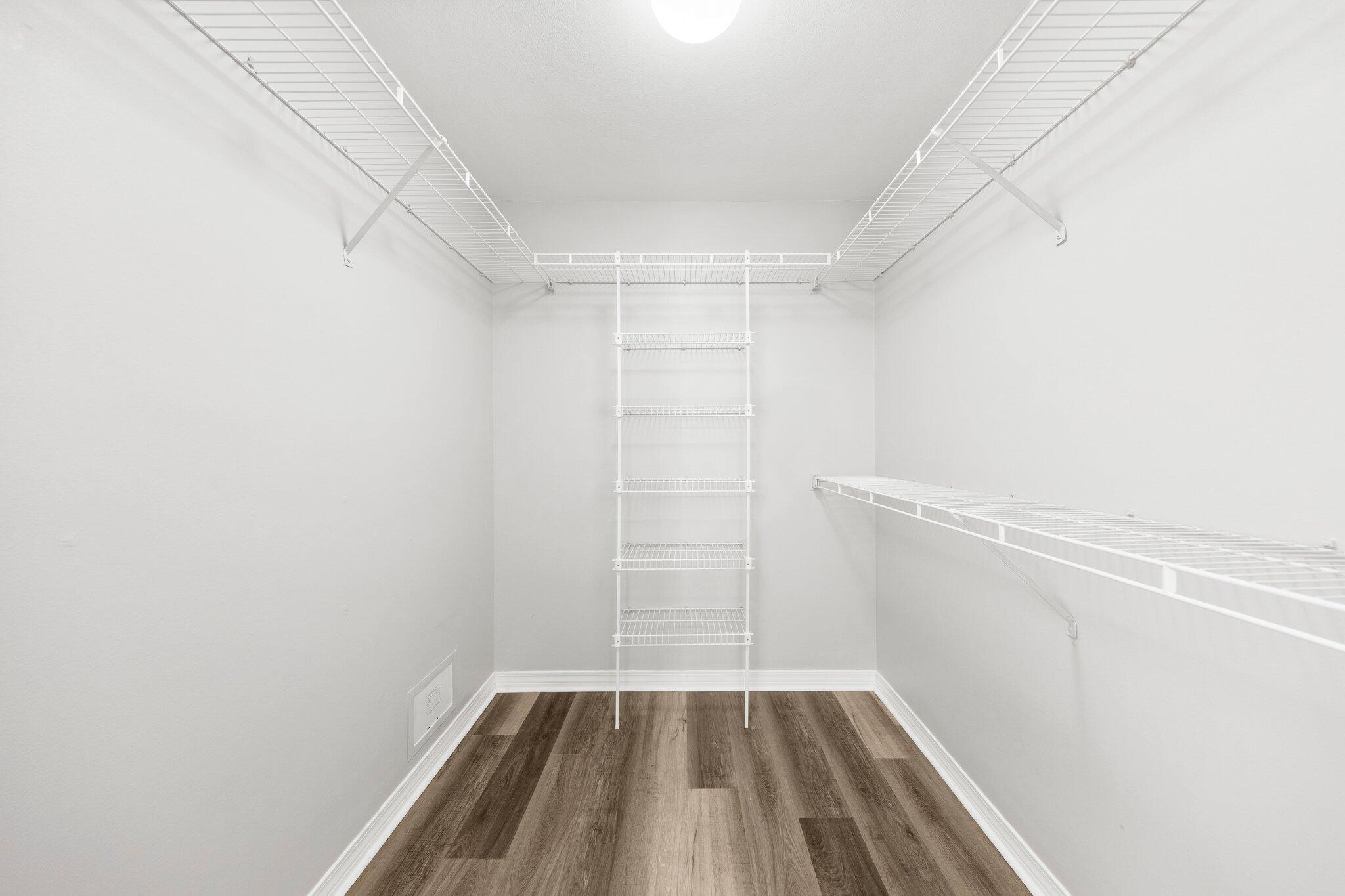 HERITAGE RUN S/D - Residential Lease