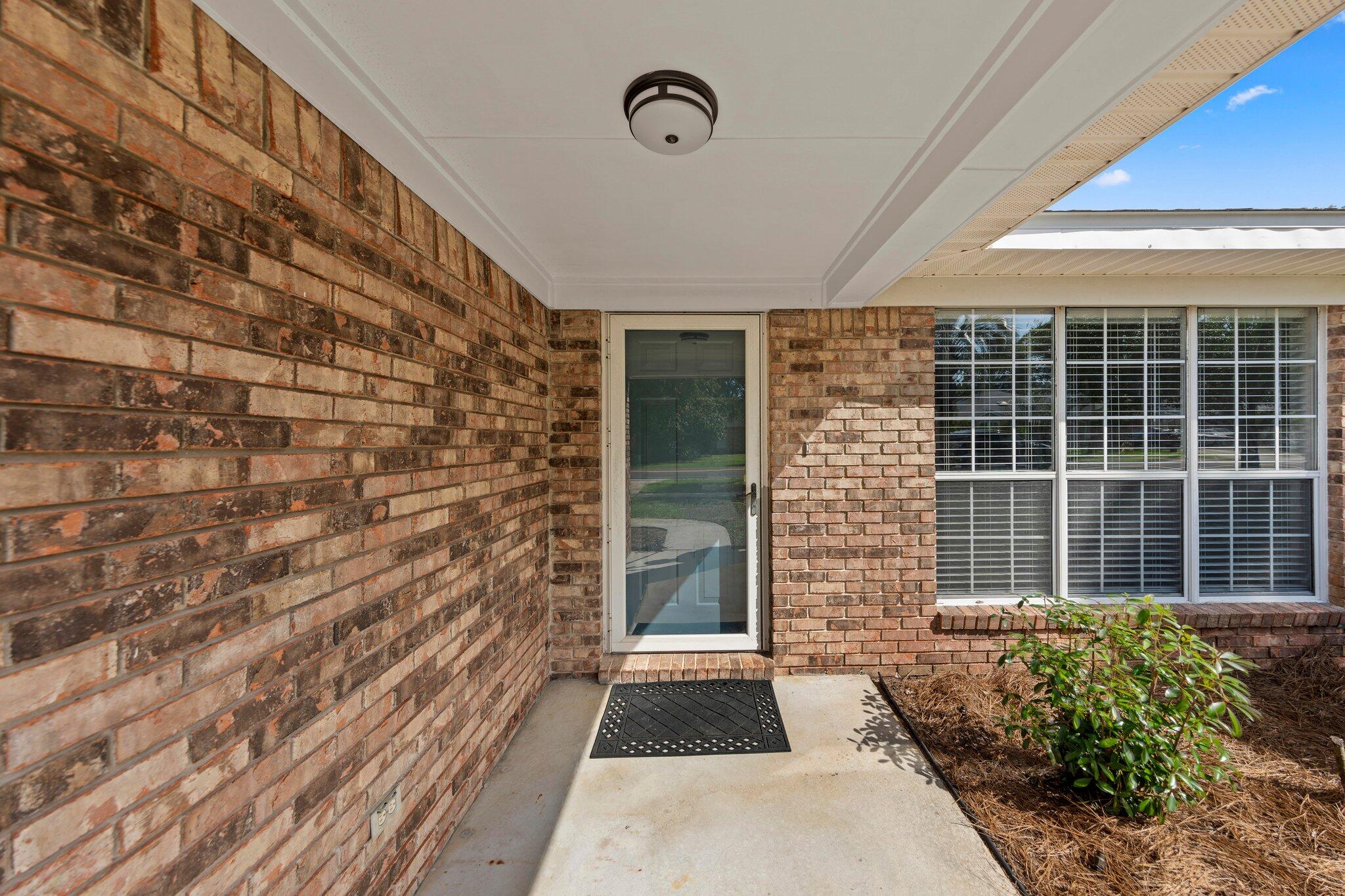 HERITAGE RUN S/D - Residential Lease