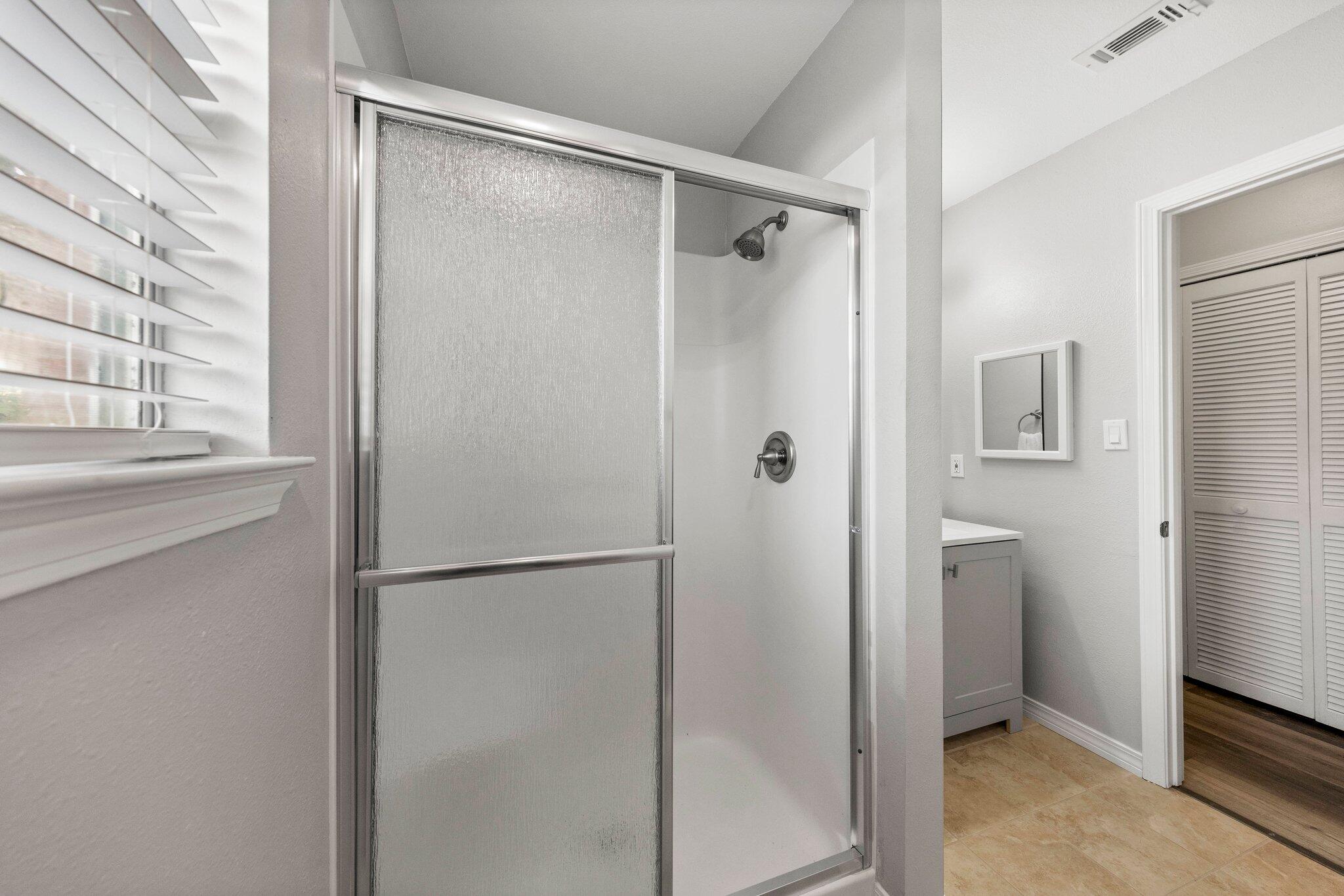 HERITAGE RUN S/D - Residential Lease