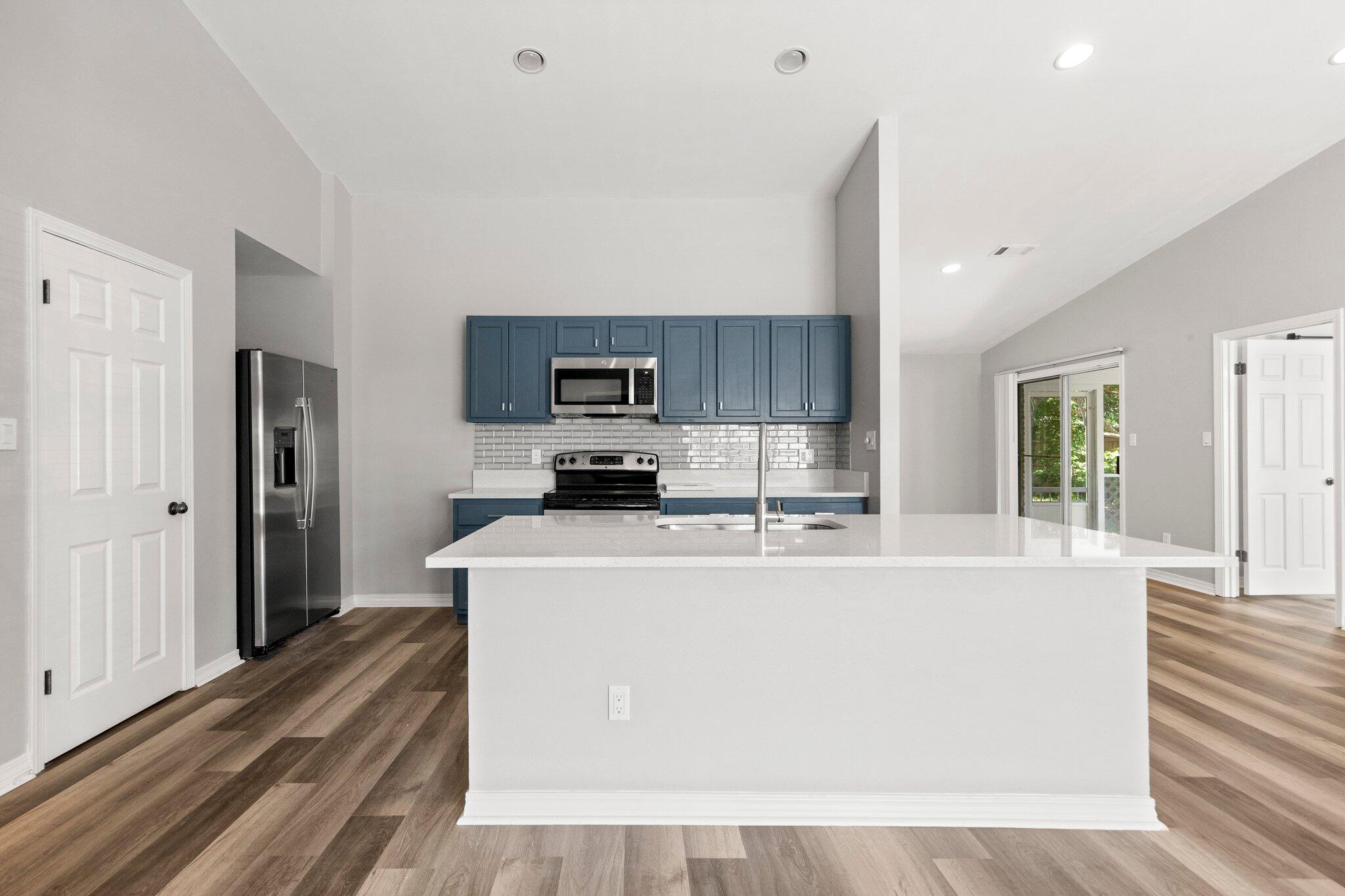 HERITAGE RUN S/D - Residential Lease