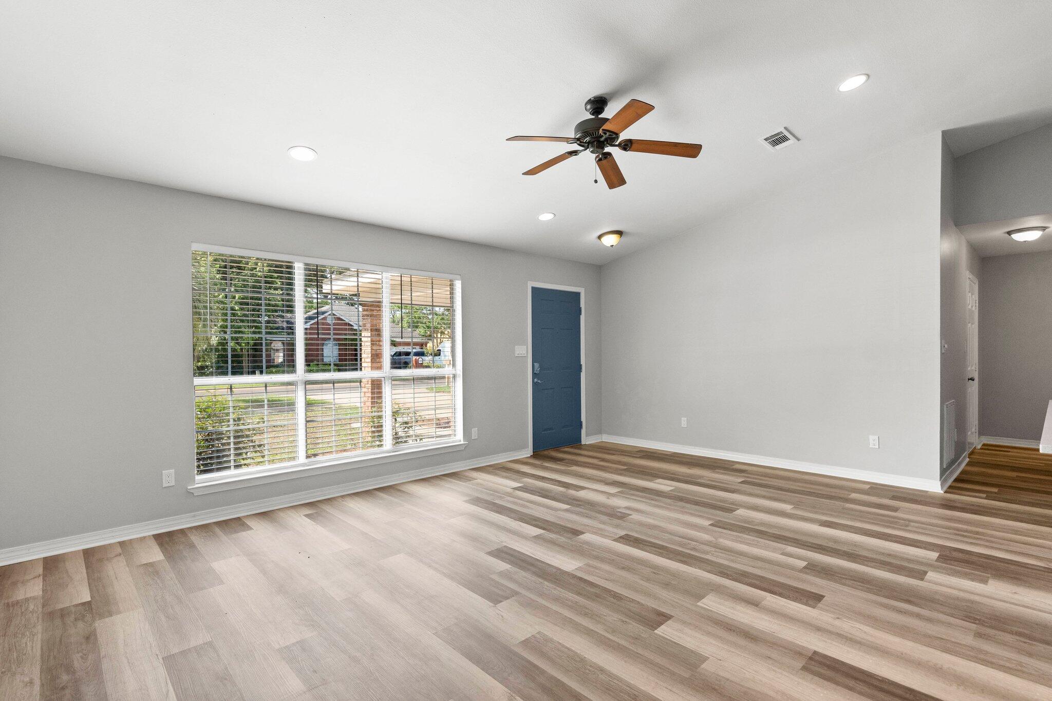 HERITAGE RUN S/D - Residential Lease