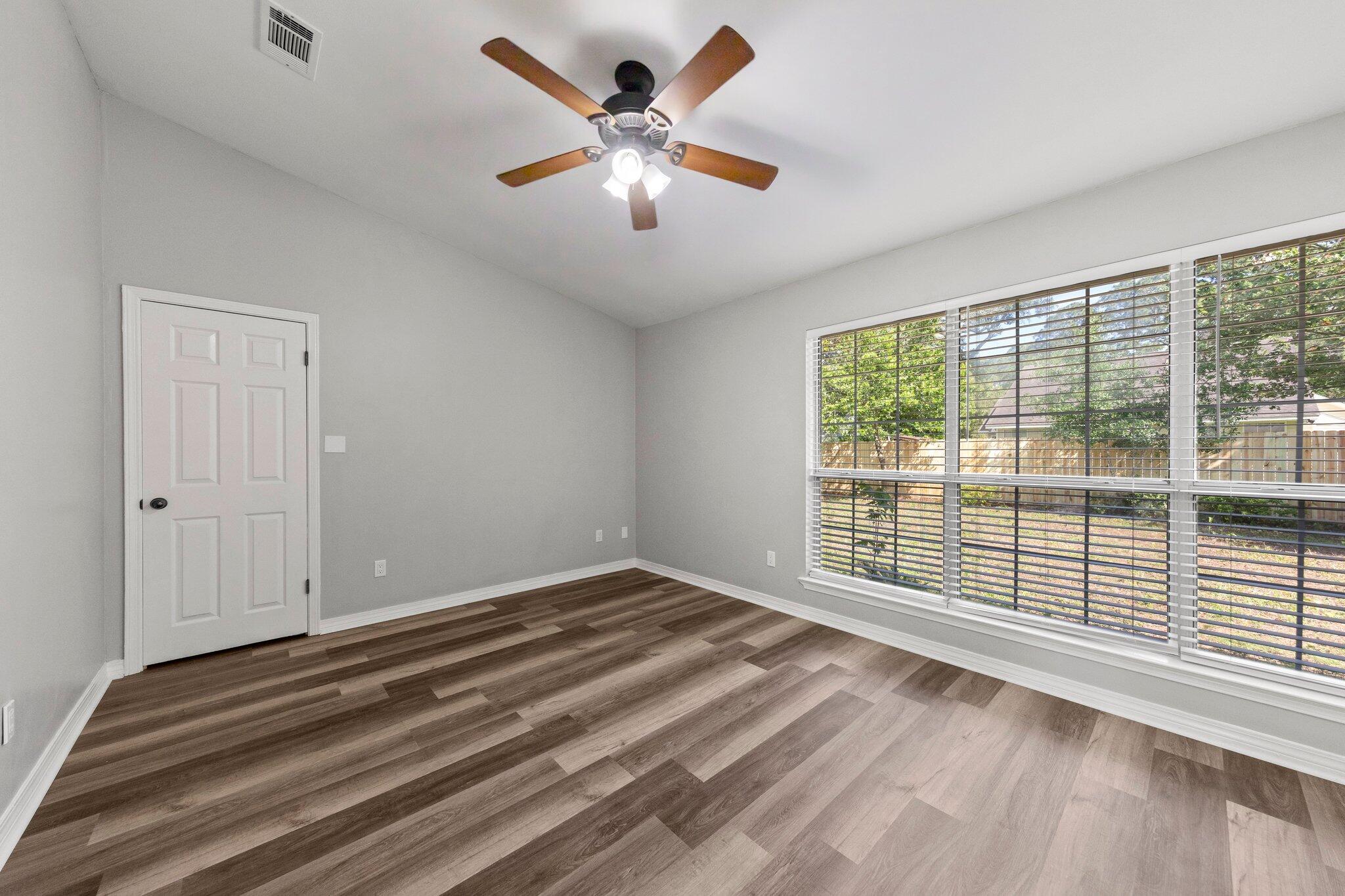 HERITAGE RUN S/D - Residential Lease