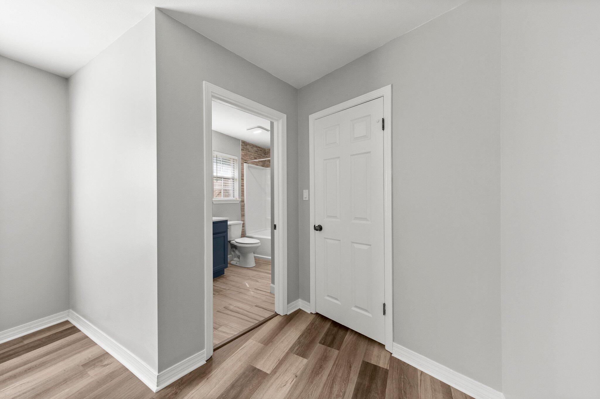 HERITAGE RUN S/D - Residential Lease