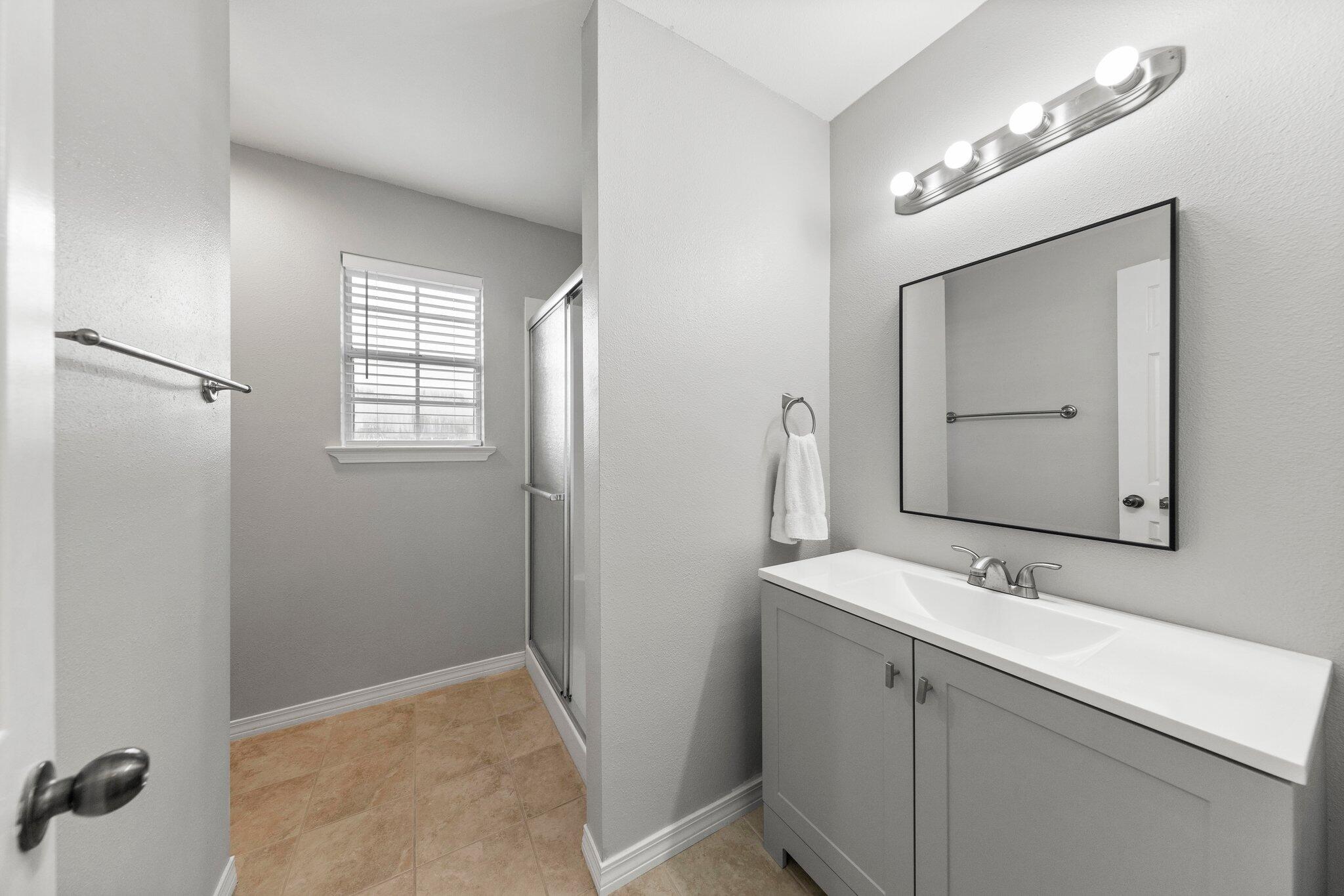 HERITAGE RUN S/D - Residential Lease