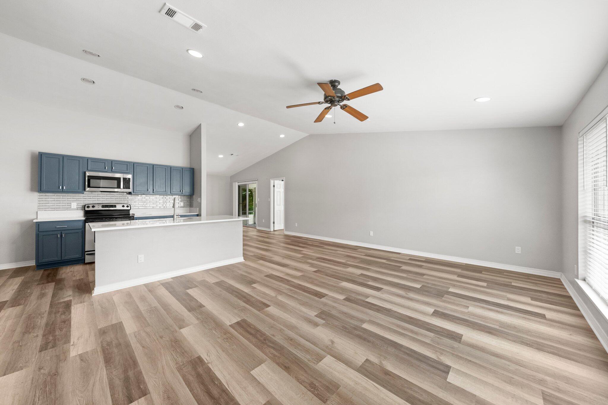 HERITAGE RUN S/D - Residential Lease