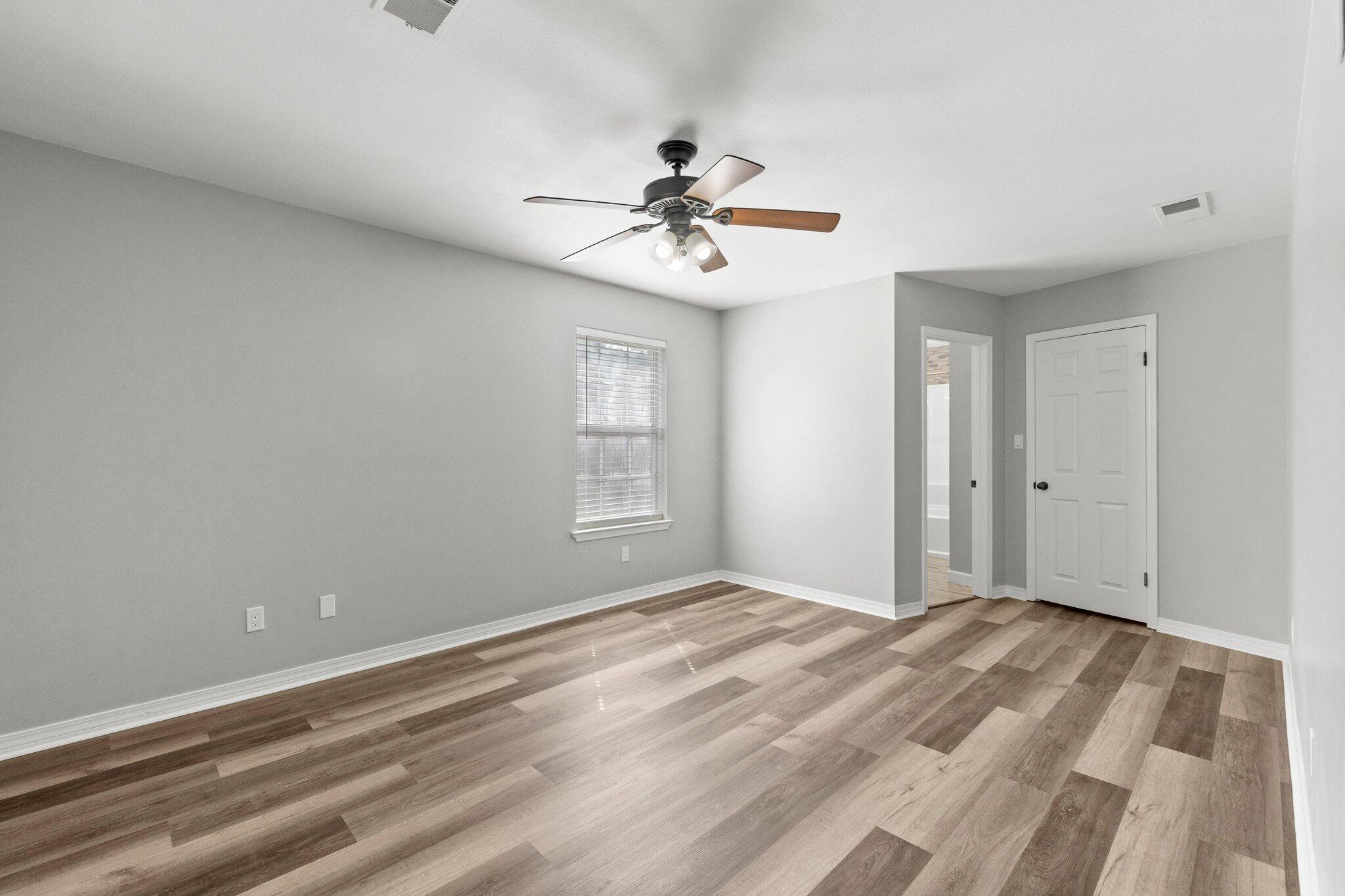 HERITAGE RUN S/D - Residential Lease