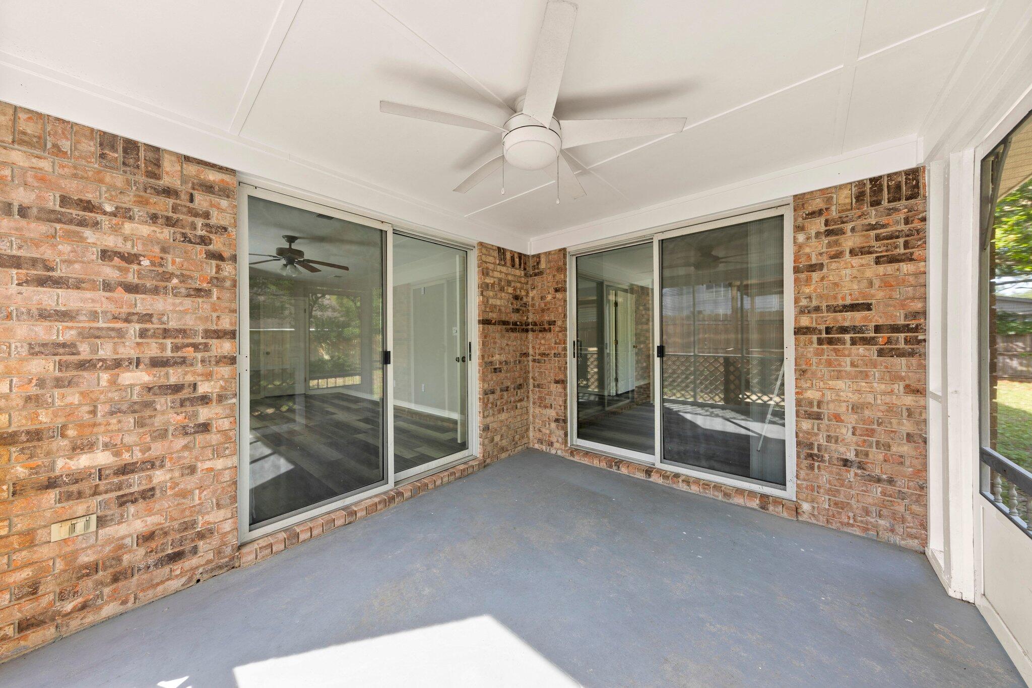 HERITAGE RUN S/D - Residential Lease