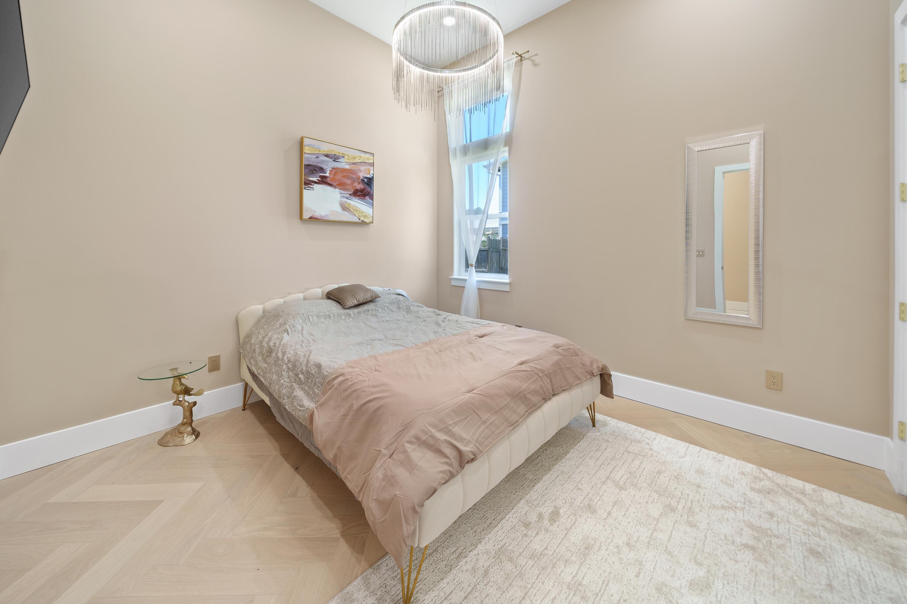 HOLIDAY SHORES ESTATES - Residential