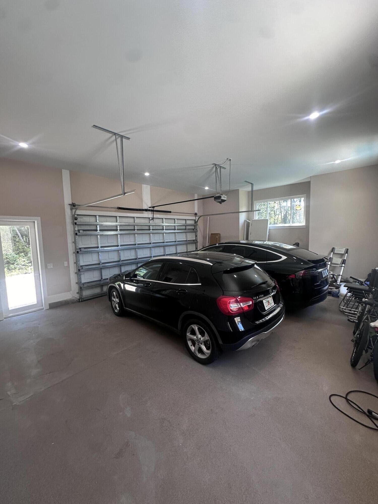 HOLIDAY SHORES ESTATES - Residential