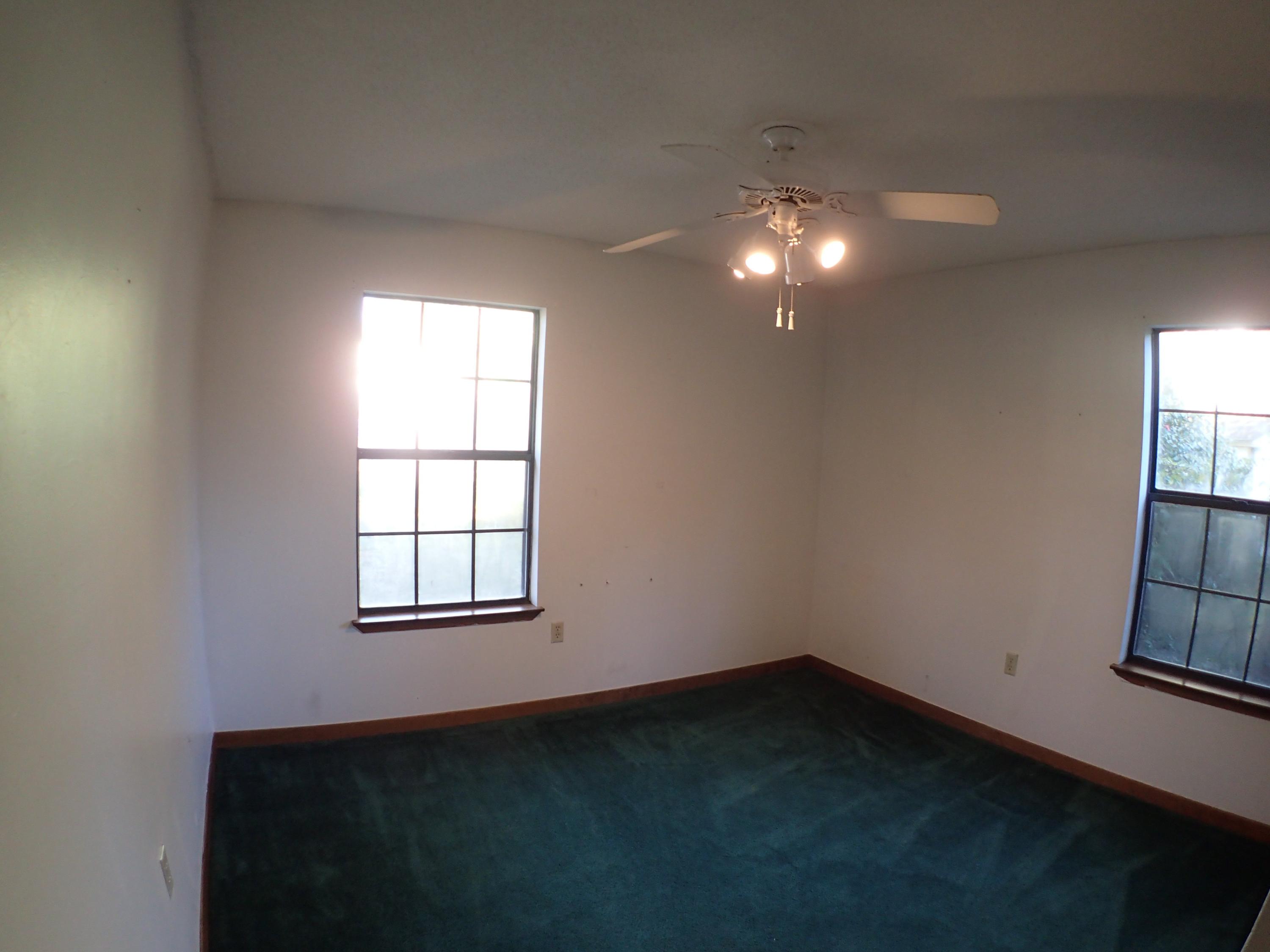 CORNER OAKS ESTATES - Residential