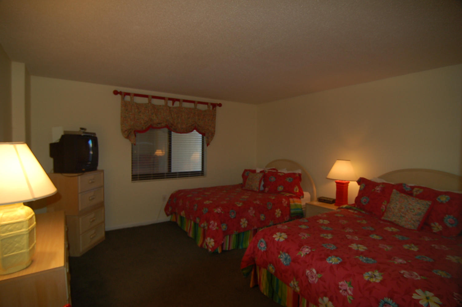 SURF DWELLER CONDO - Residential