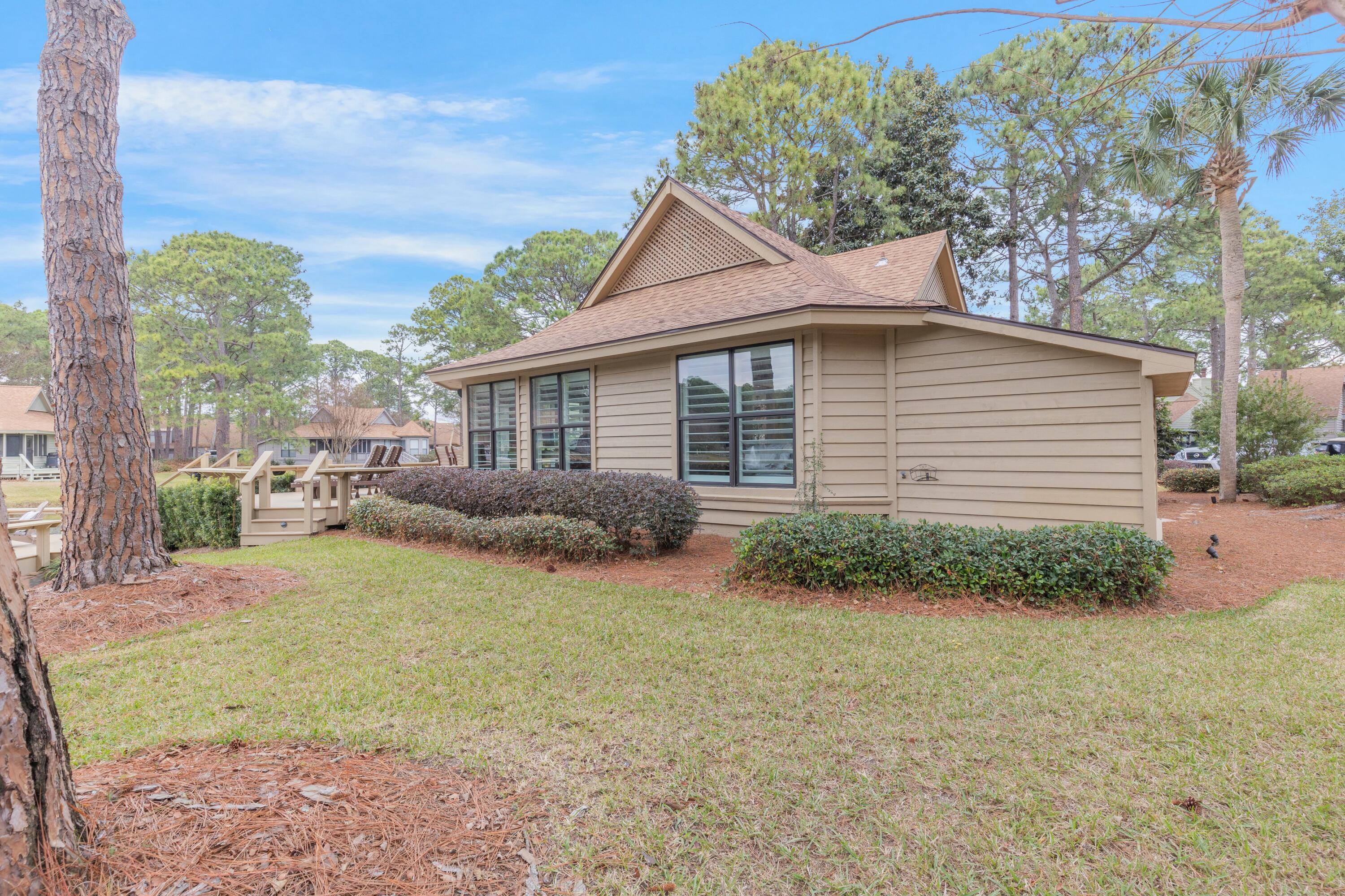FAIRWAYS AT SANDESTIN - Residential