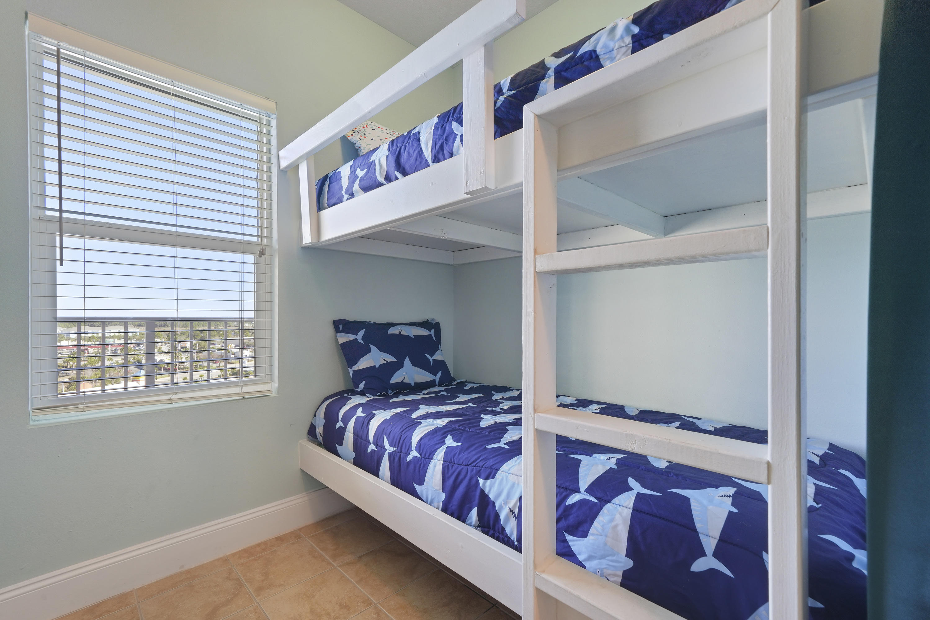 Laketown Wharf Phase II - Residential